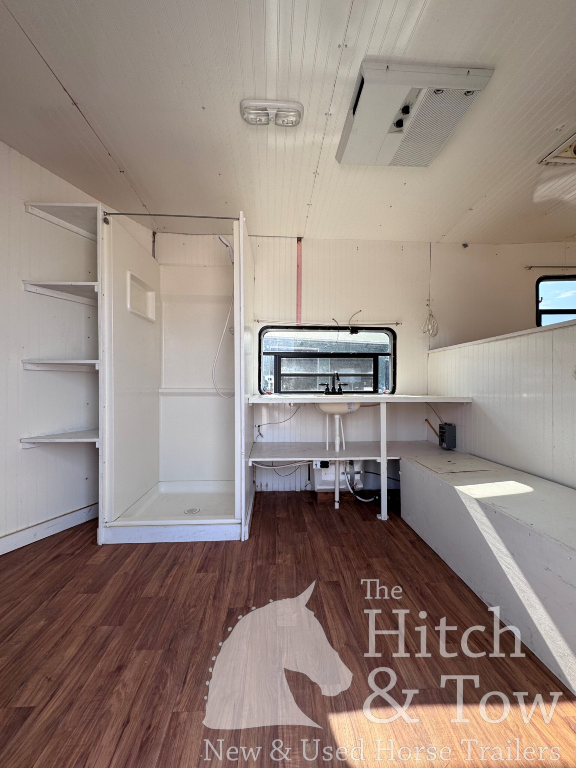 2005 EXISS 4 HORSE SLANT GOOSENECK HORSE TRAILER $17,000