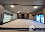 2023 LAKOTA CHARGER EDITION 4 HORSE GOOSENECK WITH 16′ LQ & SLIDE OUT! $69,900