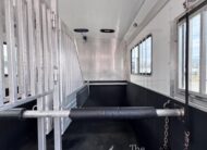 2019 ADAM 6/8 HORSE HEAD TO HEAD W/ AIR RIDE!! $59,900