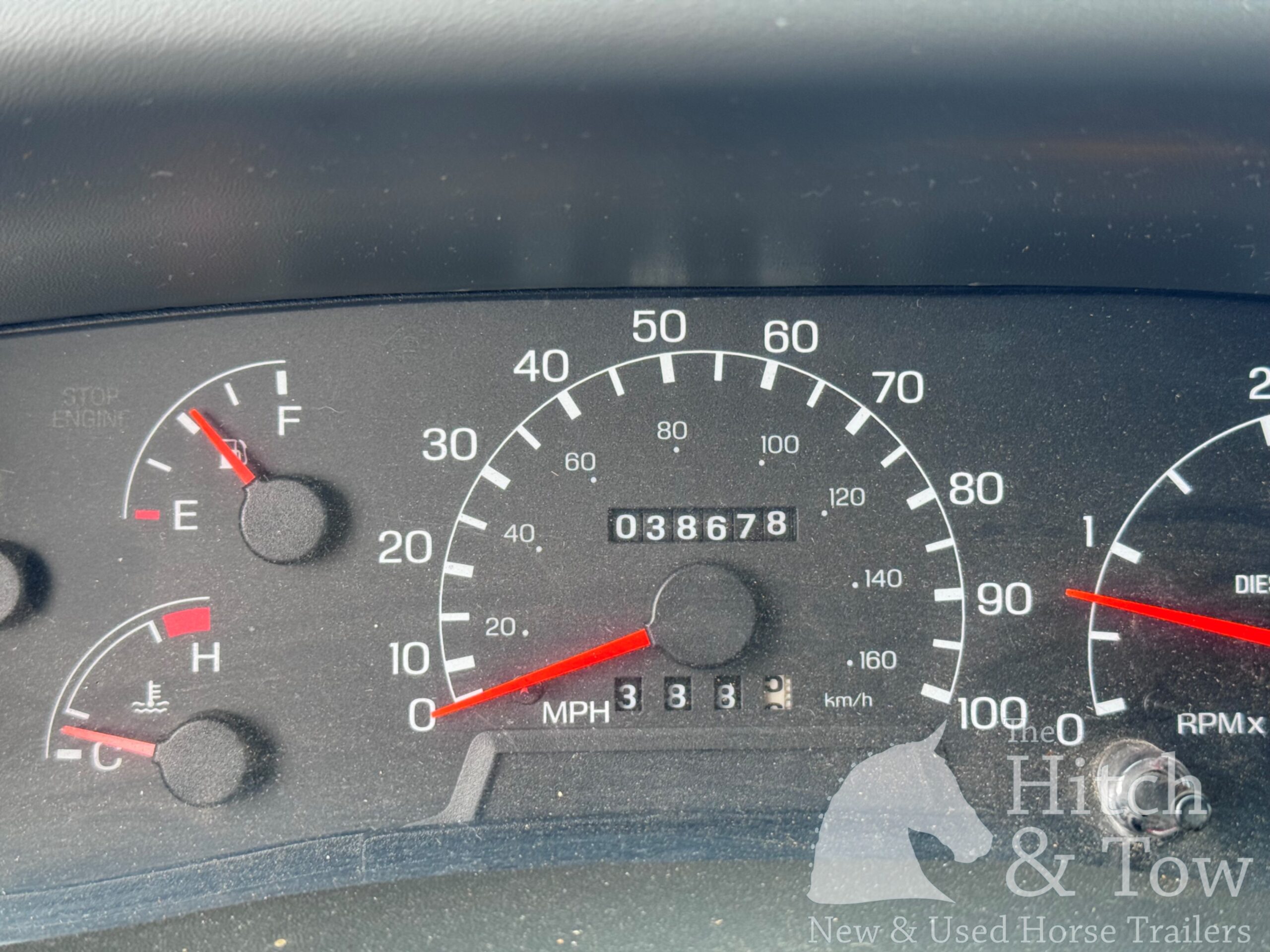 2004 FORD F750 6 HORSE HEAD TO HEAD HORSE VAN! $75,000