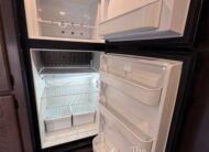 2023 LAKOTA CHARGER EDITION 4 HORSE GOOSENECK WITH 16′ LQ & SLIDE OUT! $69,900