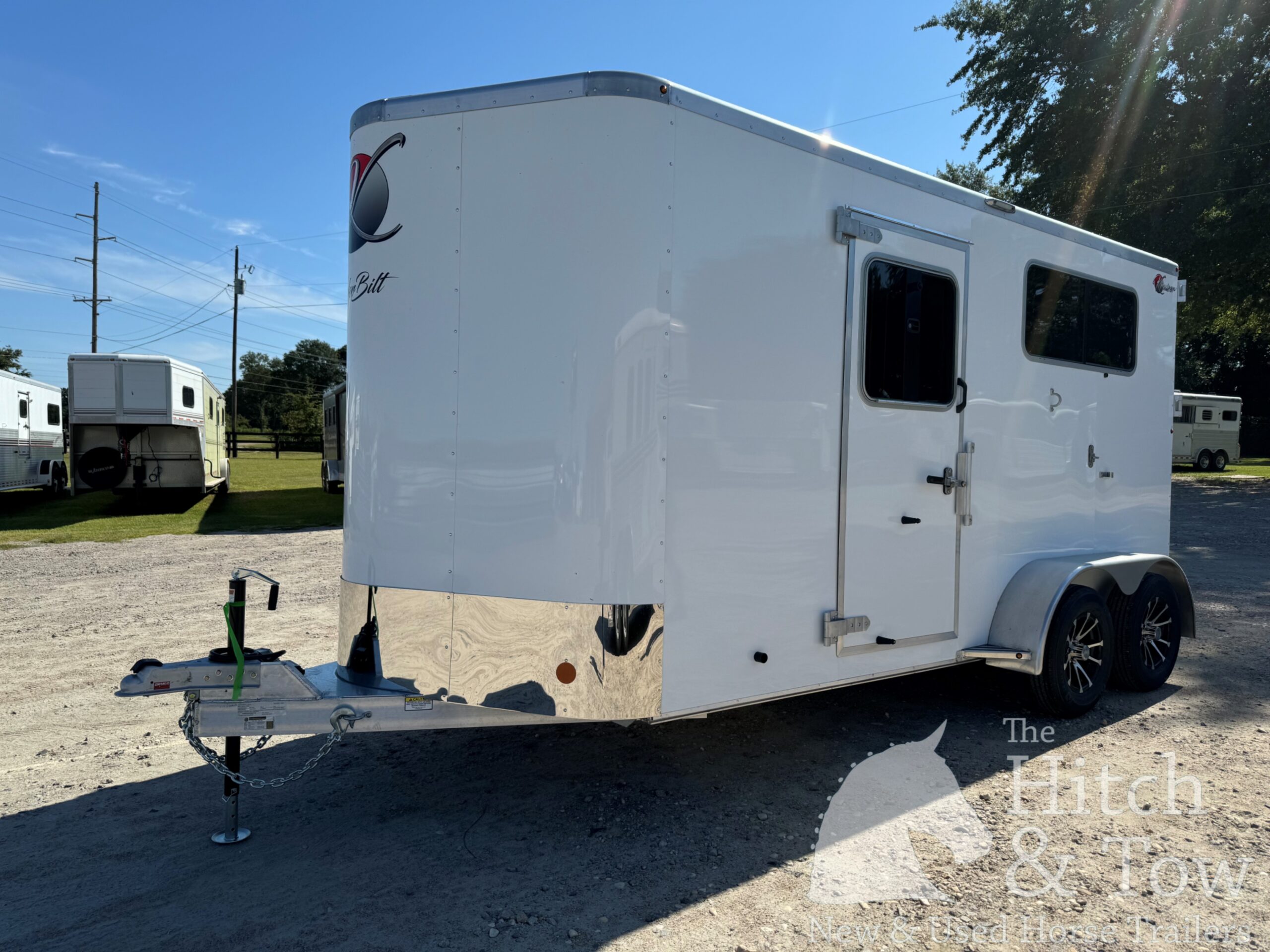 2026 KIEFERBILT KRUISER 2 HORSE BUMPER PULL W/ DRESSING ROOM $21,900