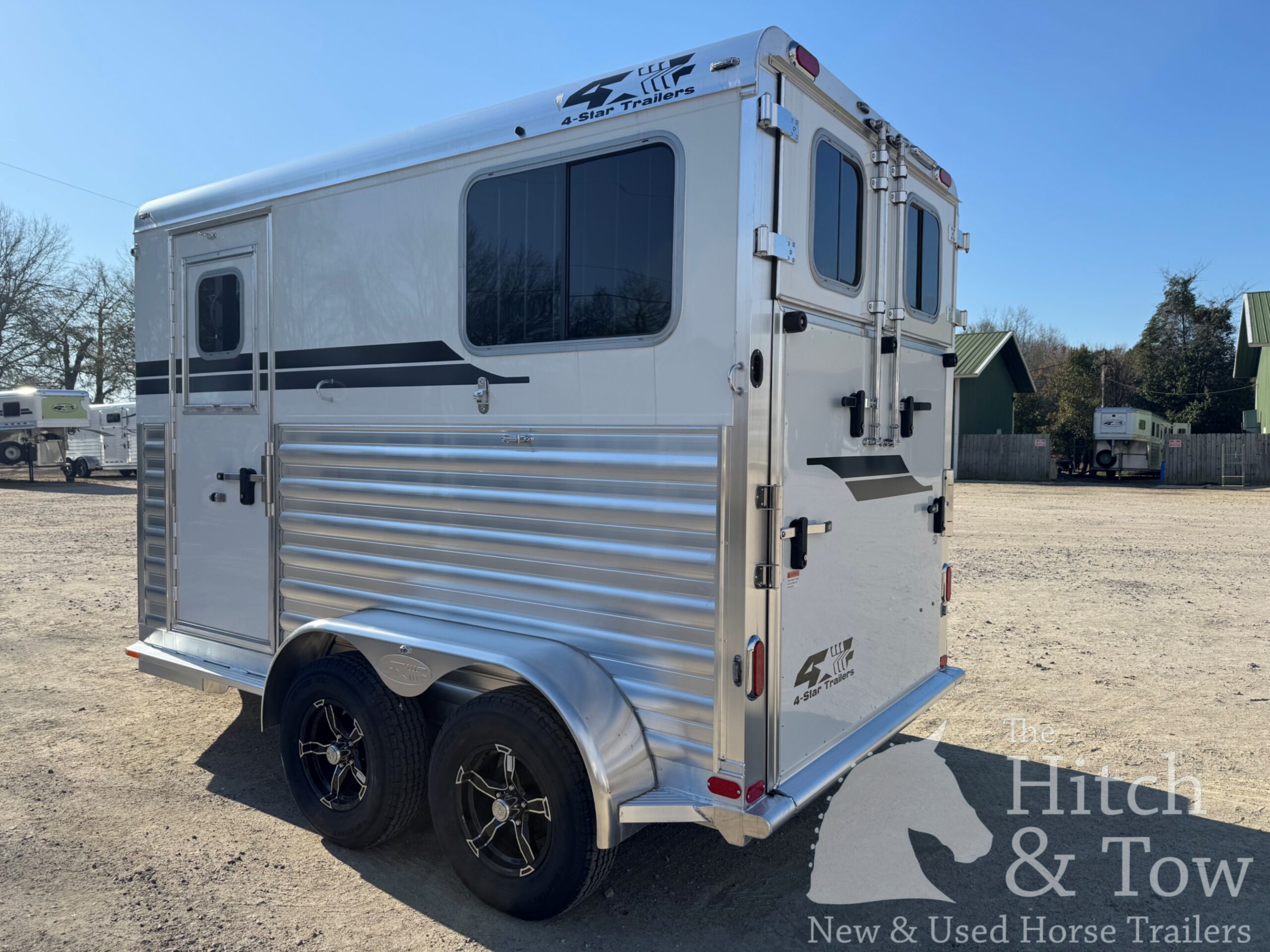 2026 4 STAR 2 HORSE STRAIGHT LOAD BUMPER PULL! $37,900