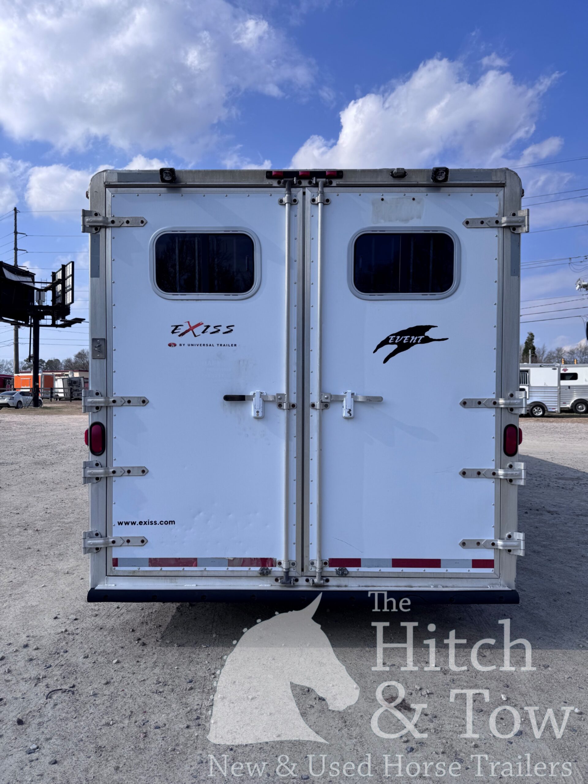 2005 EXISS 4 HORSE SLANT GOOSENECK HORSE TRAILER $17,000