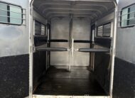 1997 GORE 2 HORSE BUMPER PULL W/ DRESSING ROOM! $6,900