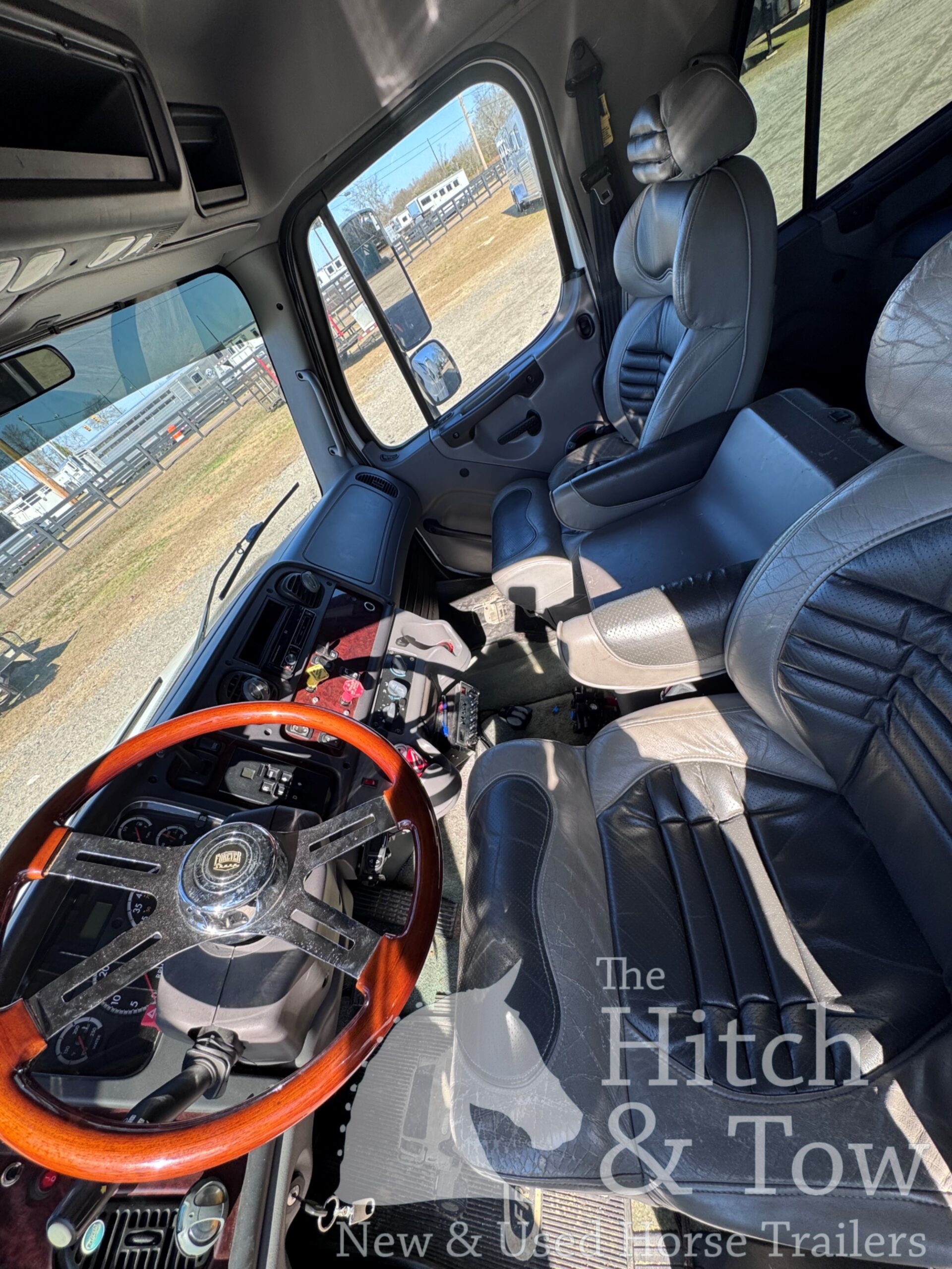 2020 CIMARRON STOCK COMBO POLO 13/16 HORSE GOOSENECK & FREIGHTLINER M2 BUSINESS TRUCK!