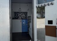 1994 FEATHERLTE 2 HORSE SLANT GOOSENECK W/ WEEKENDER! $10,500