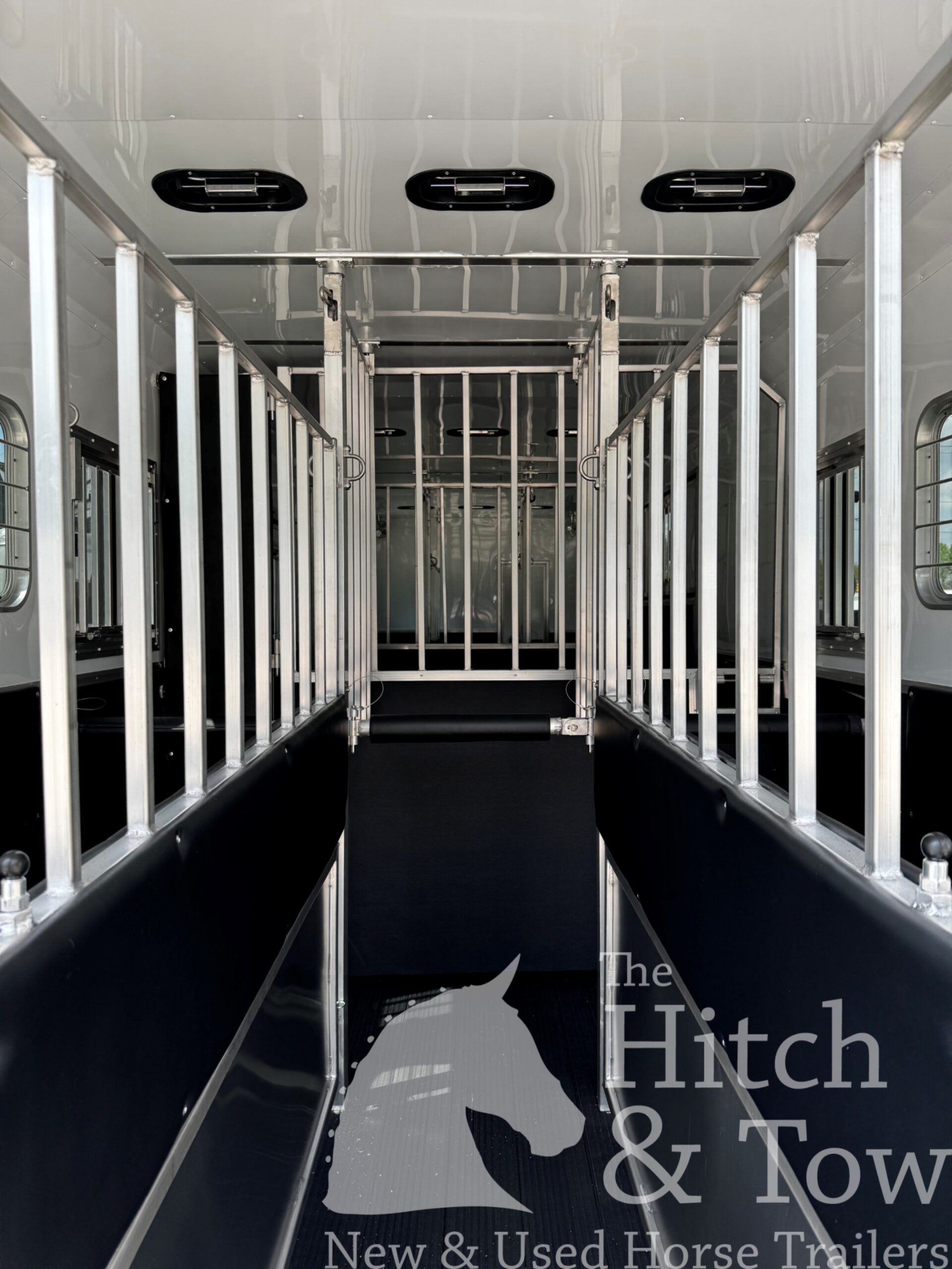 2026 KieferBilt Trailers 6-7 HORSE HEAD TO HEAD W/ MANY UPGRADES $79,900