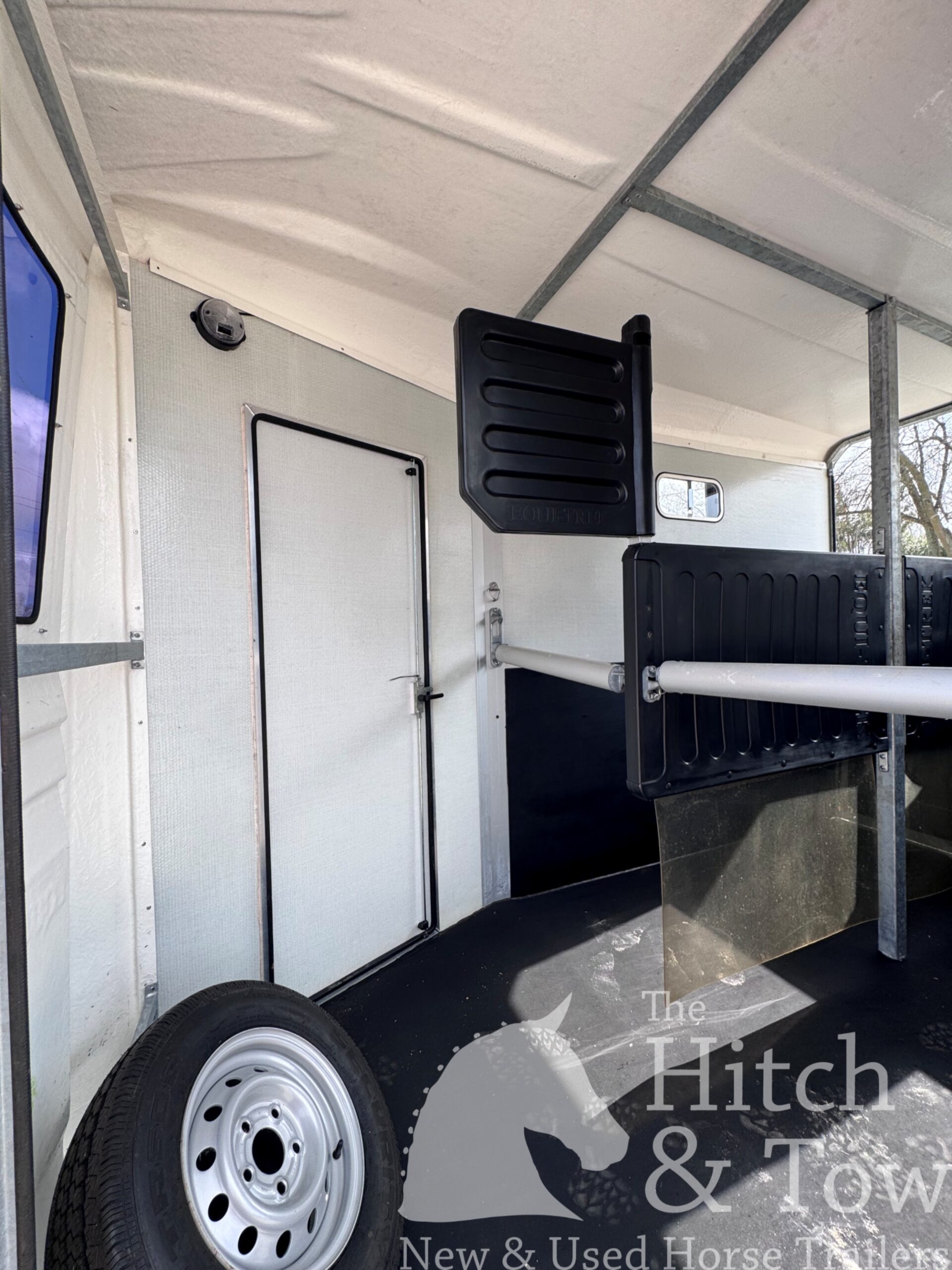 2022 MODEL EQUI-TREK 2 HORSE W/ SIDE RAMP! $13,900