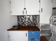 1994 FEATHERLTE 2 HORSE SLANT GOOSENECK W/ WEEKENDER! $10,500