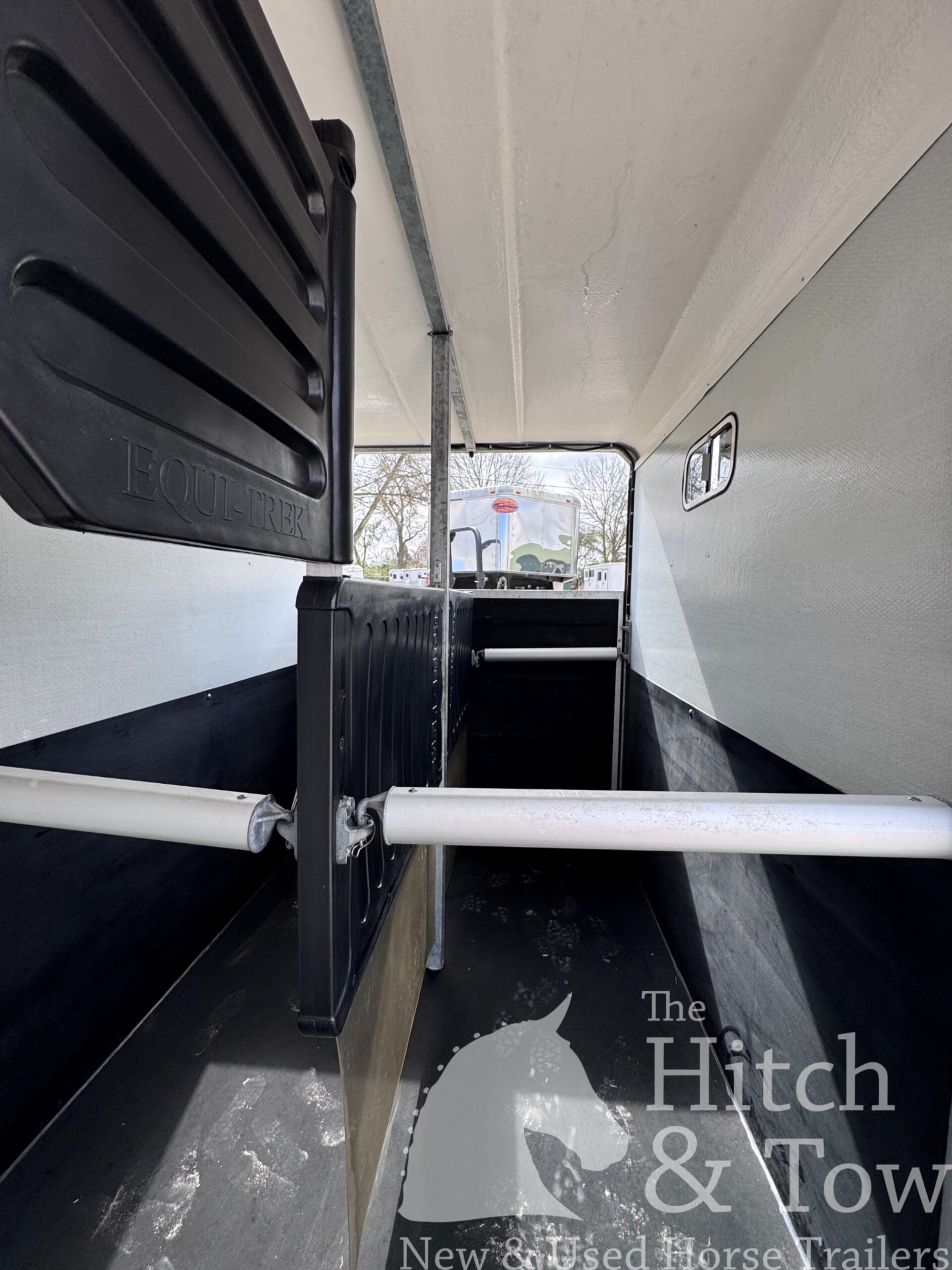 2022 MODEL EQUI-TREK 2 HORSE W/ SIDE RAMP! $13,900