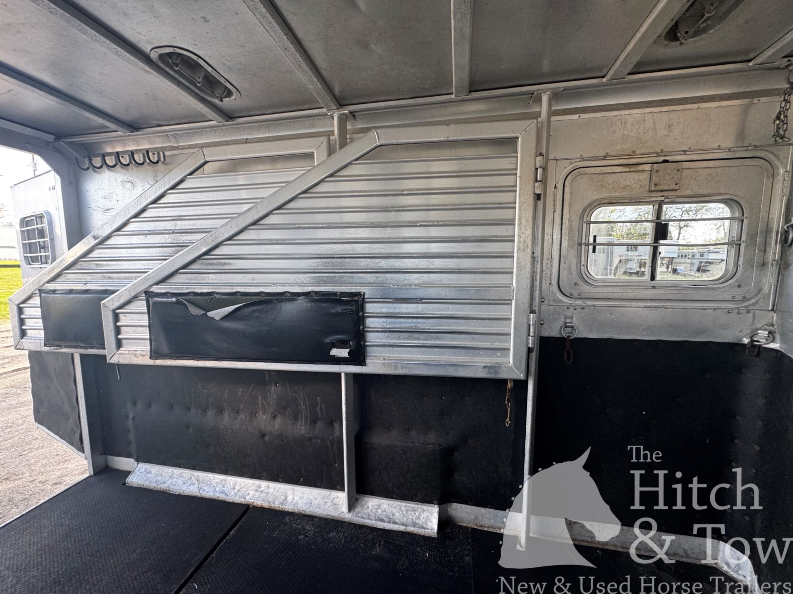 1993 FEATHERLITE 3 HORSE BUMPER PULL $6,900