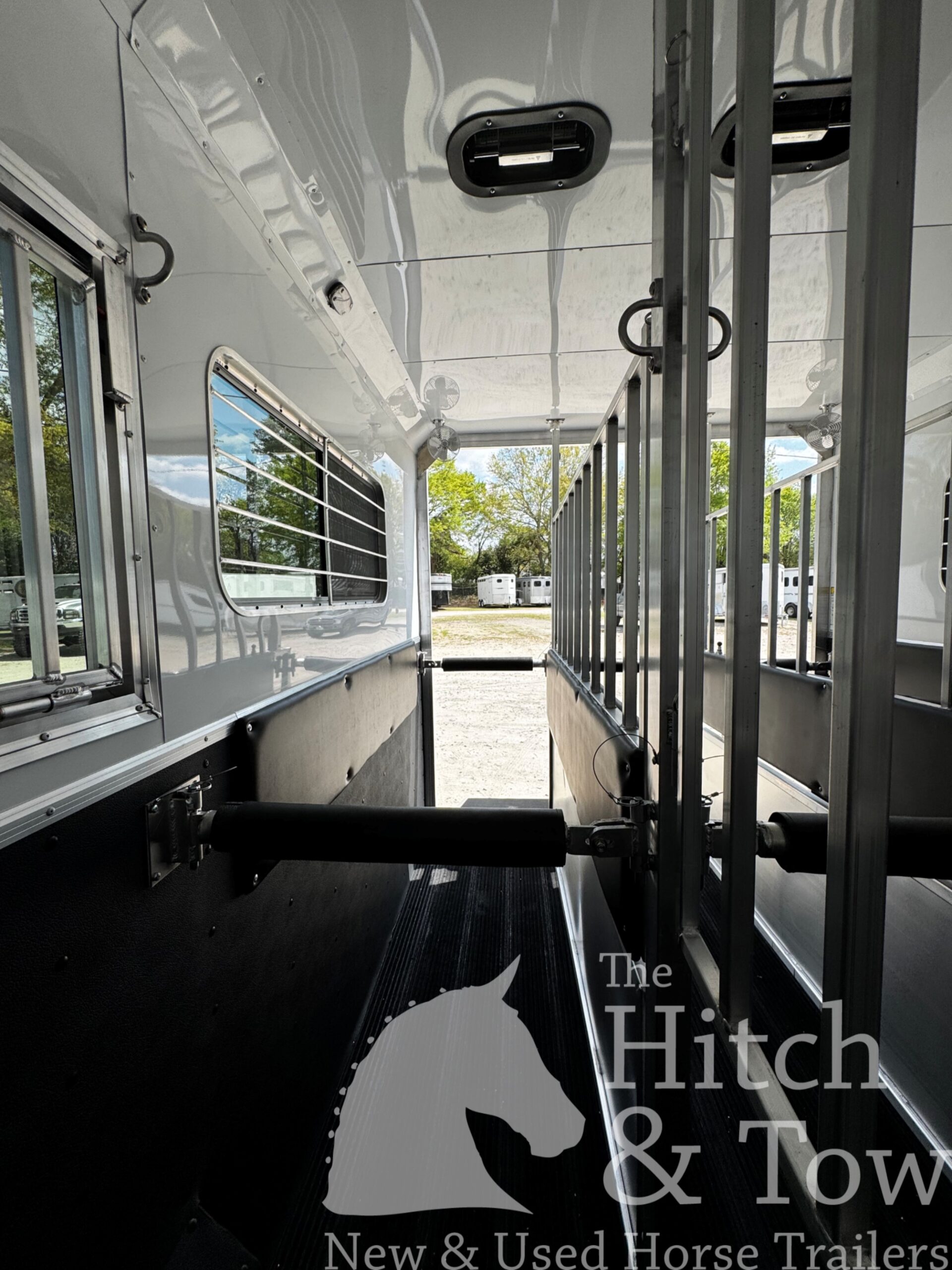 2026 KieferBilt Trailers 6-7 HORSE HEAD TO HEAD W/ MANY UPGRADES $79,900