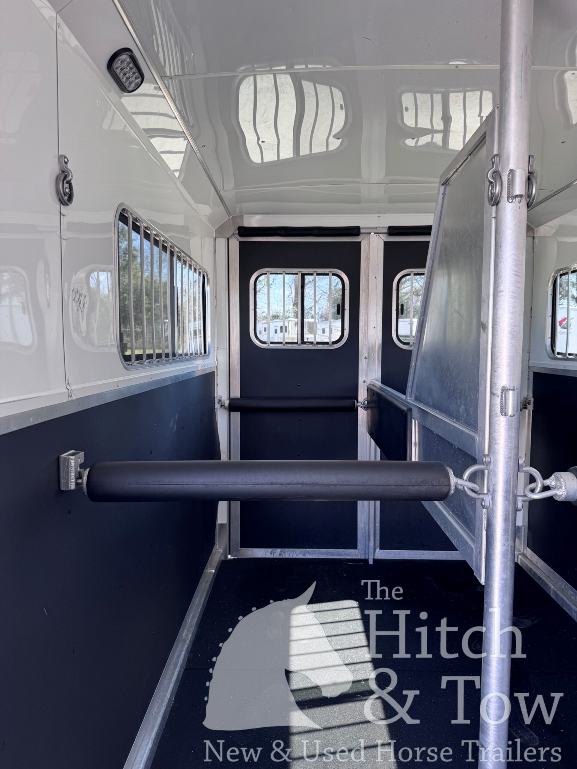 2019 SHADOW 4 HORSE HEAD TO HEAD W/ UPGRADES $36,900