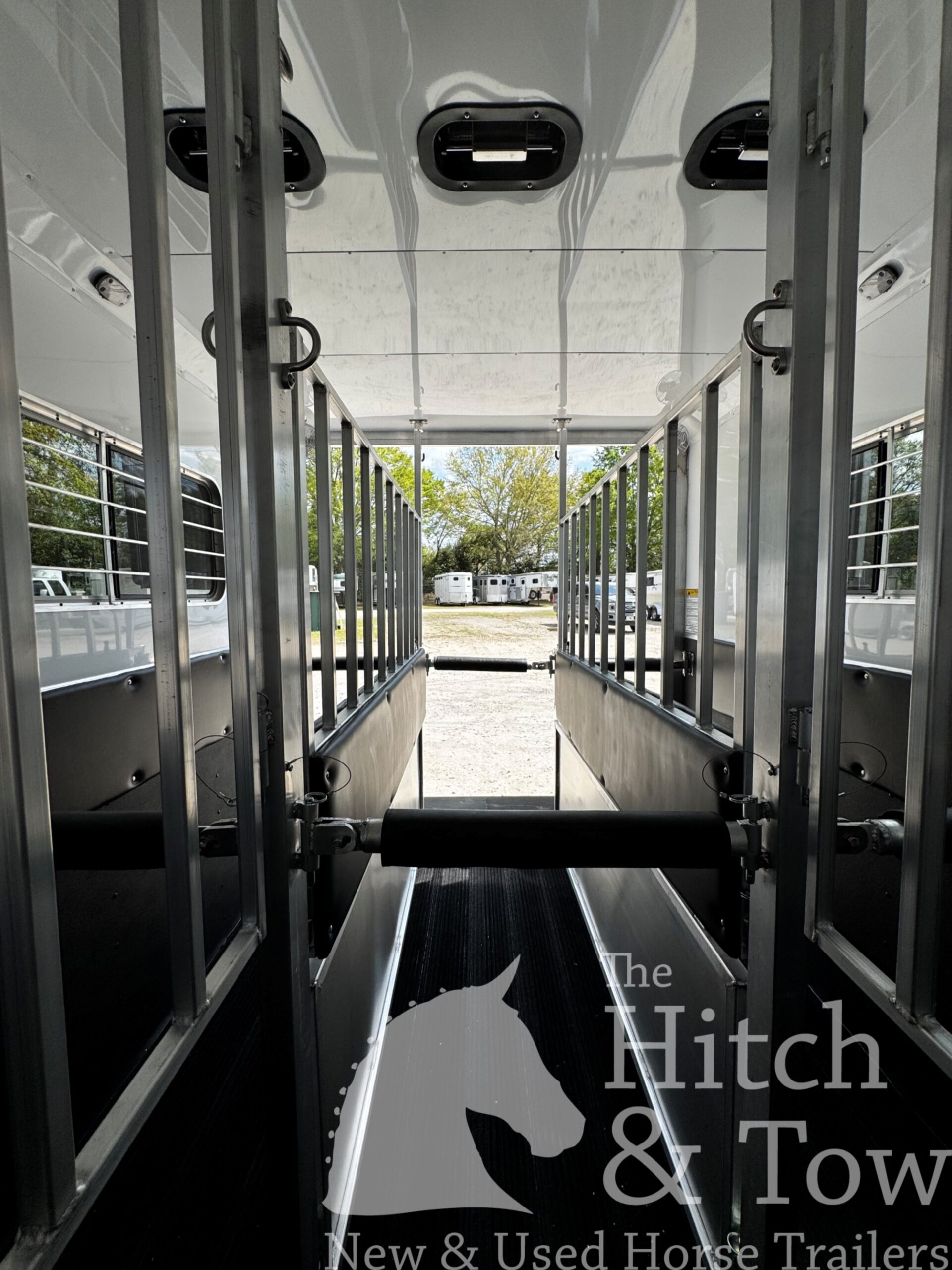 2026 KieferBilt Trailers 6-7 HORSE HEAD TO HEAD W/ MANY UPGRADES $79,900