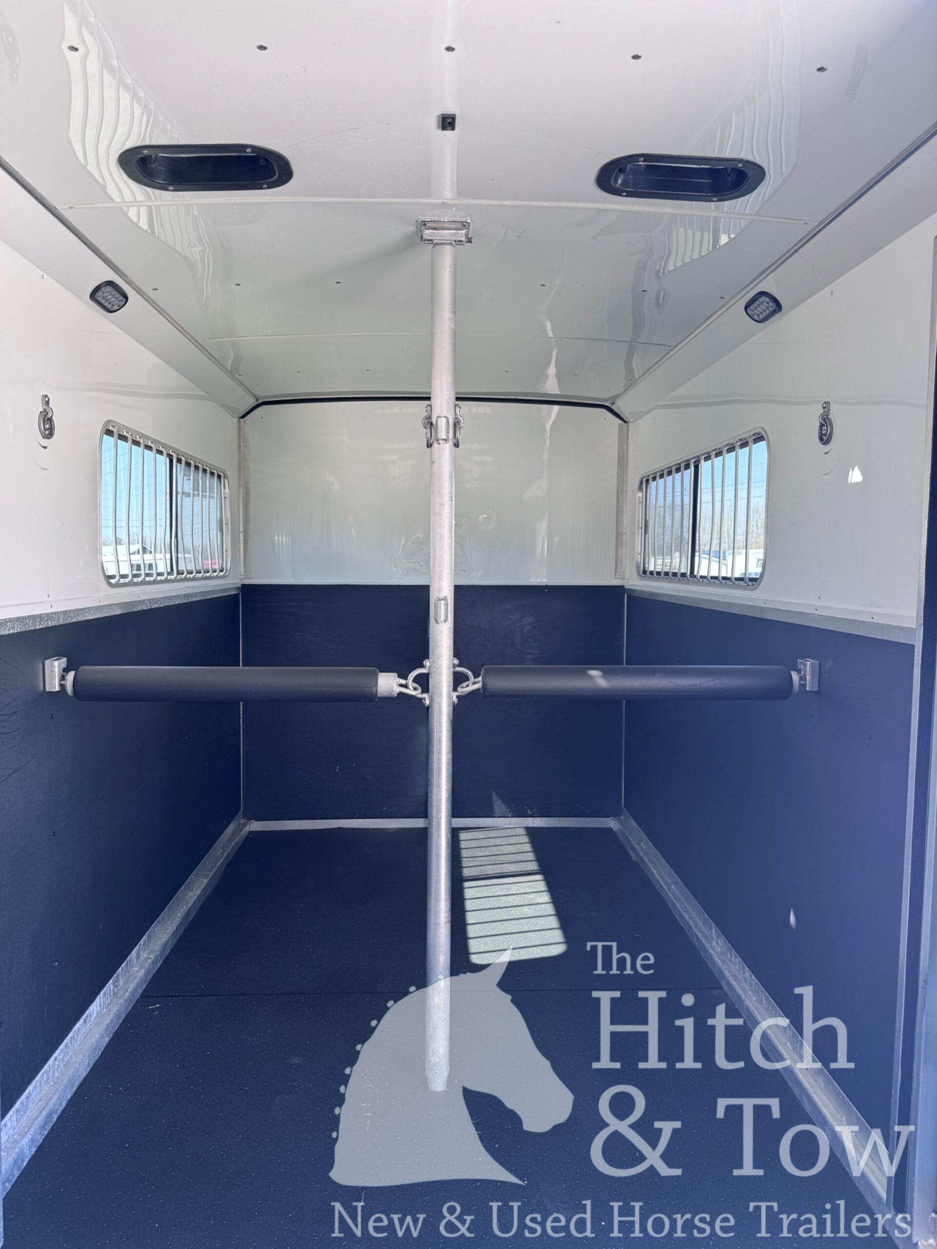 2019 SHADOW 4 HORSE HEAD TO HEAD W/ UPGRADES $36,900