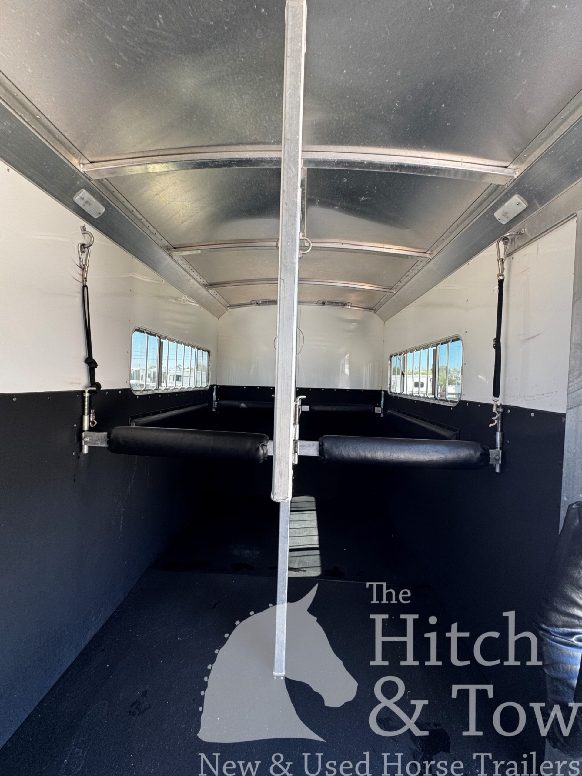 2021 4 STAR RUNABOUT 4 HORSE HEAD TO HEAD $45,900