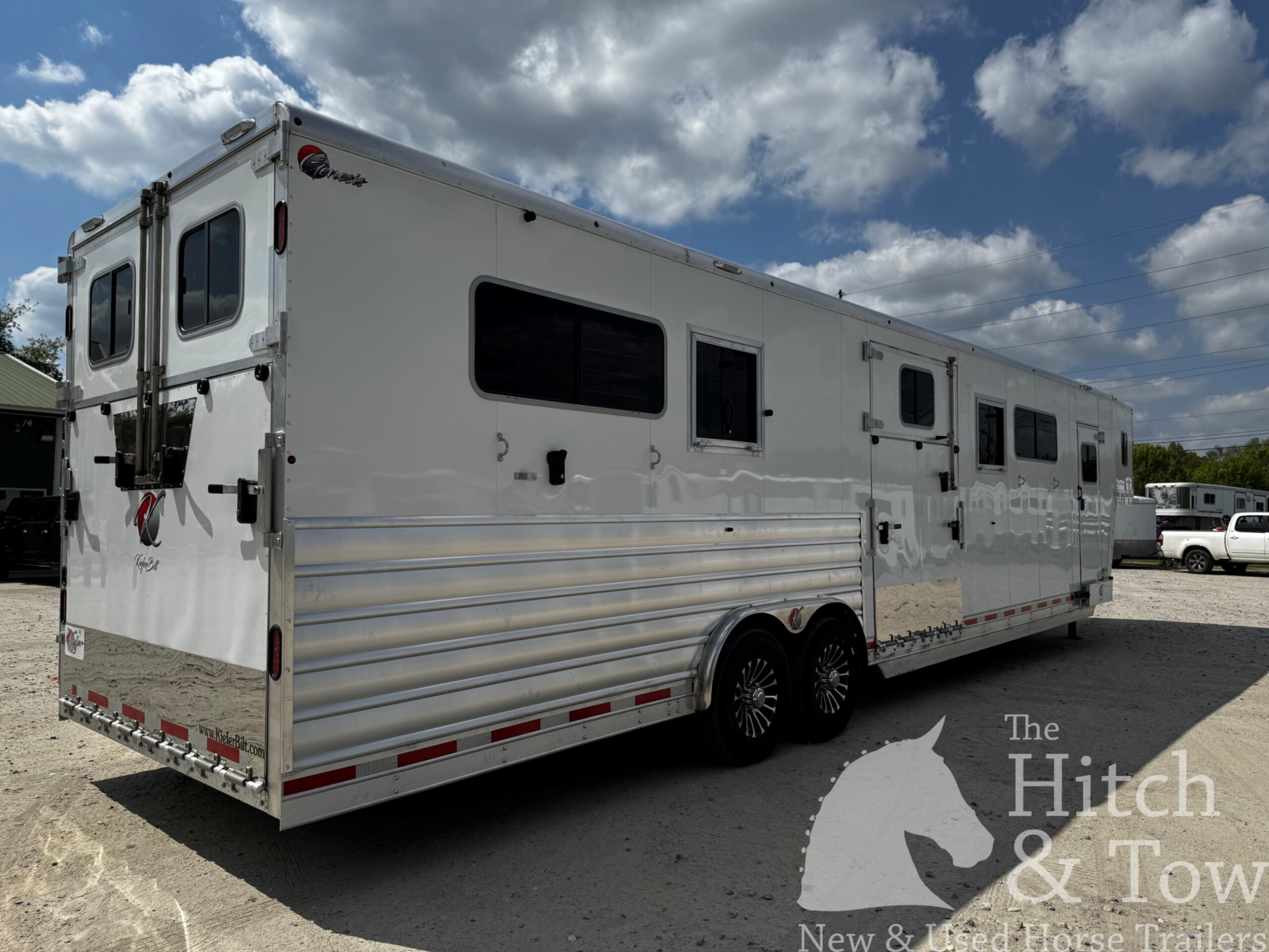2026 KieferBilt Trailers 6-7 HORSE HEAD TO HEAD W/ MANY UPGRADES $79,900