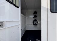 2019 Bee 4 HORSE SLANT LOAD GOOSENECK w/ DRESSING ROOM! $15,500