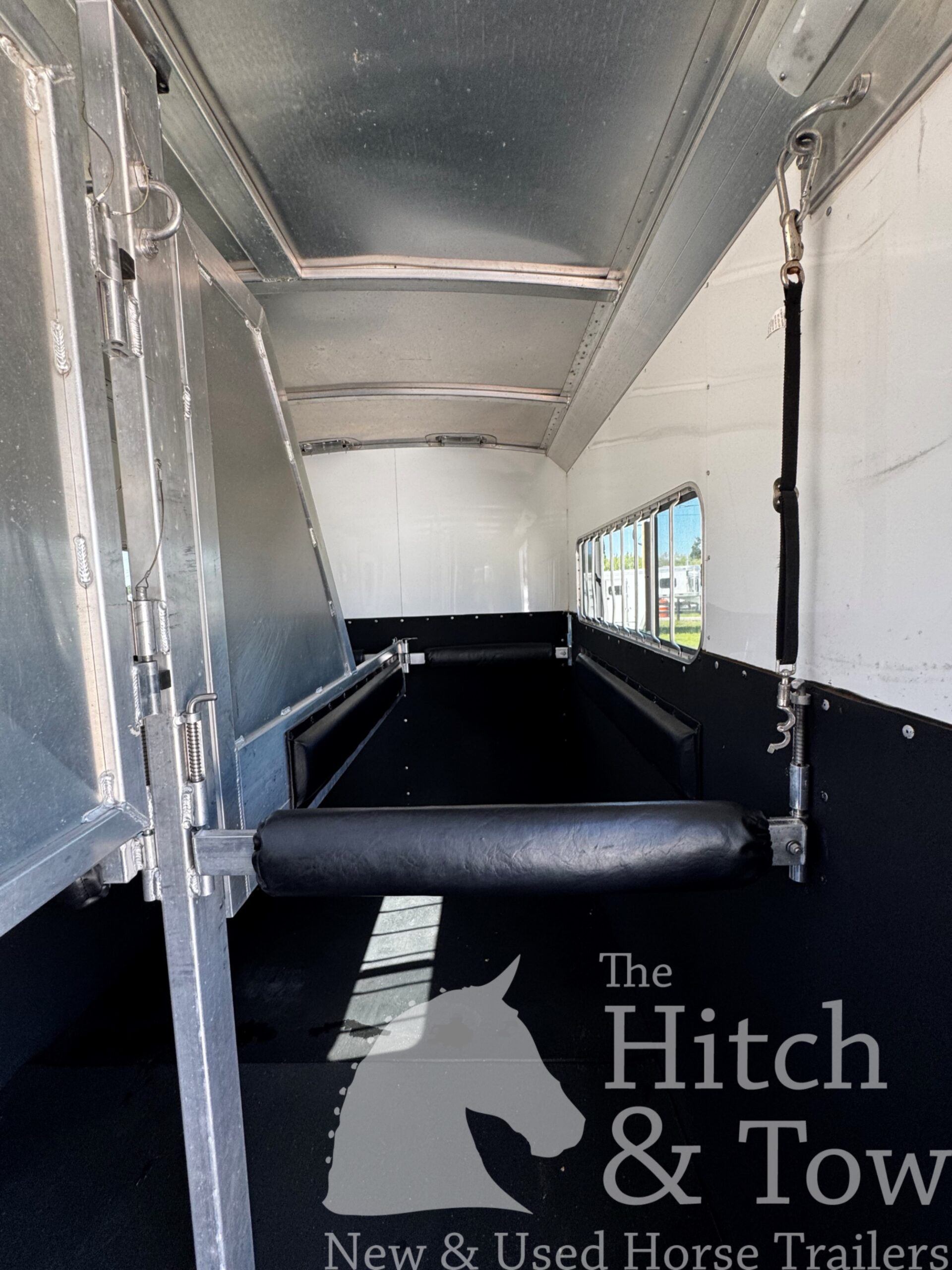 2021 4 STAR RUNABOUT 4 HORSE HEAD TO HEAD $45,900