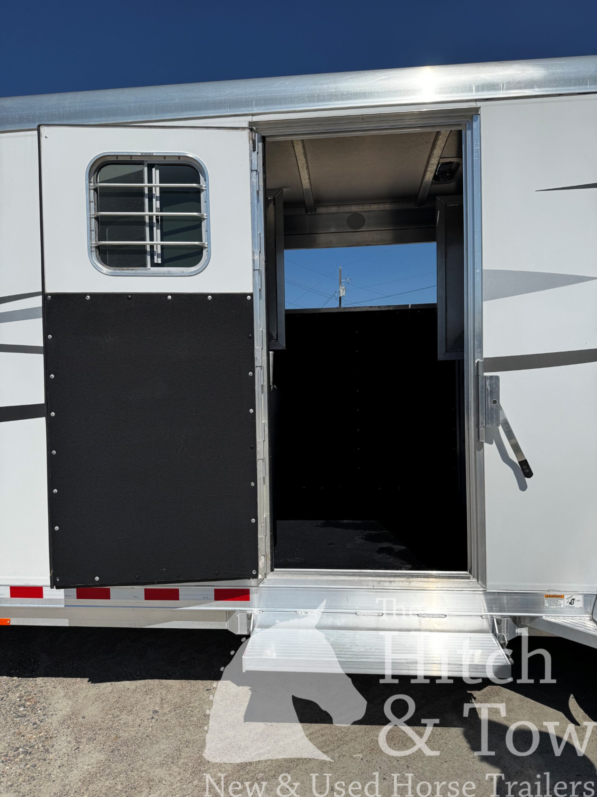 2021 4 STAR RUNABOUT 4 HORSE HEAD TO HEAD $45,900