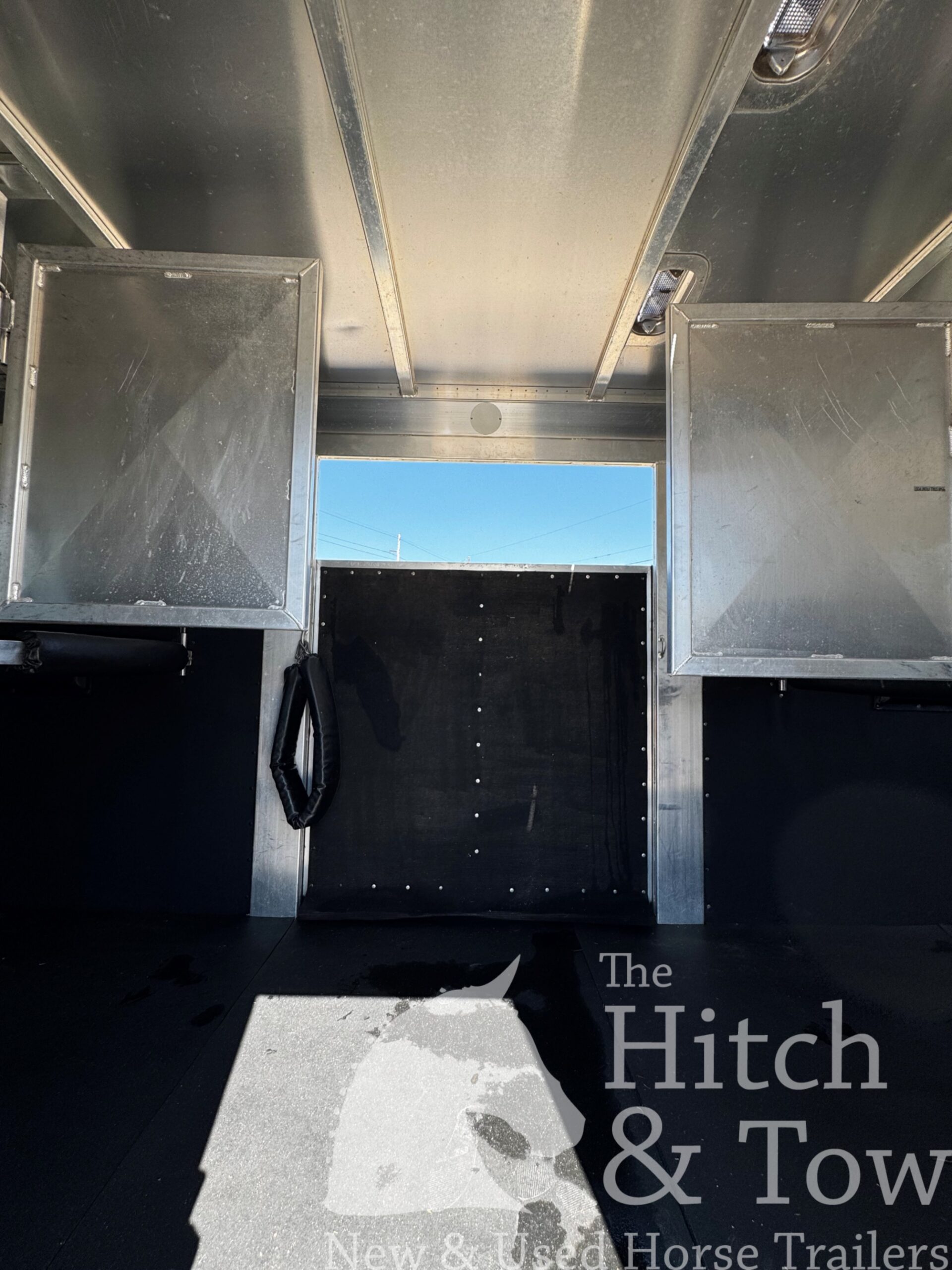 2021 4 STAR RUNABOUT 4 HORSE HEAD TO HEAD $45,900