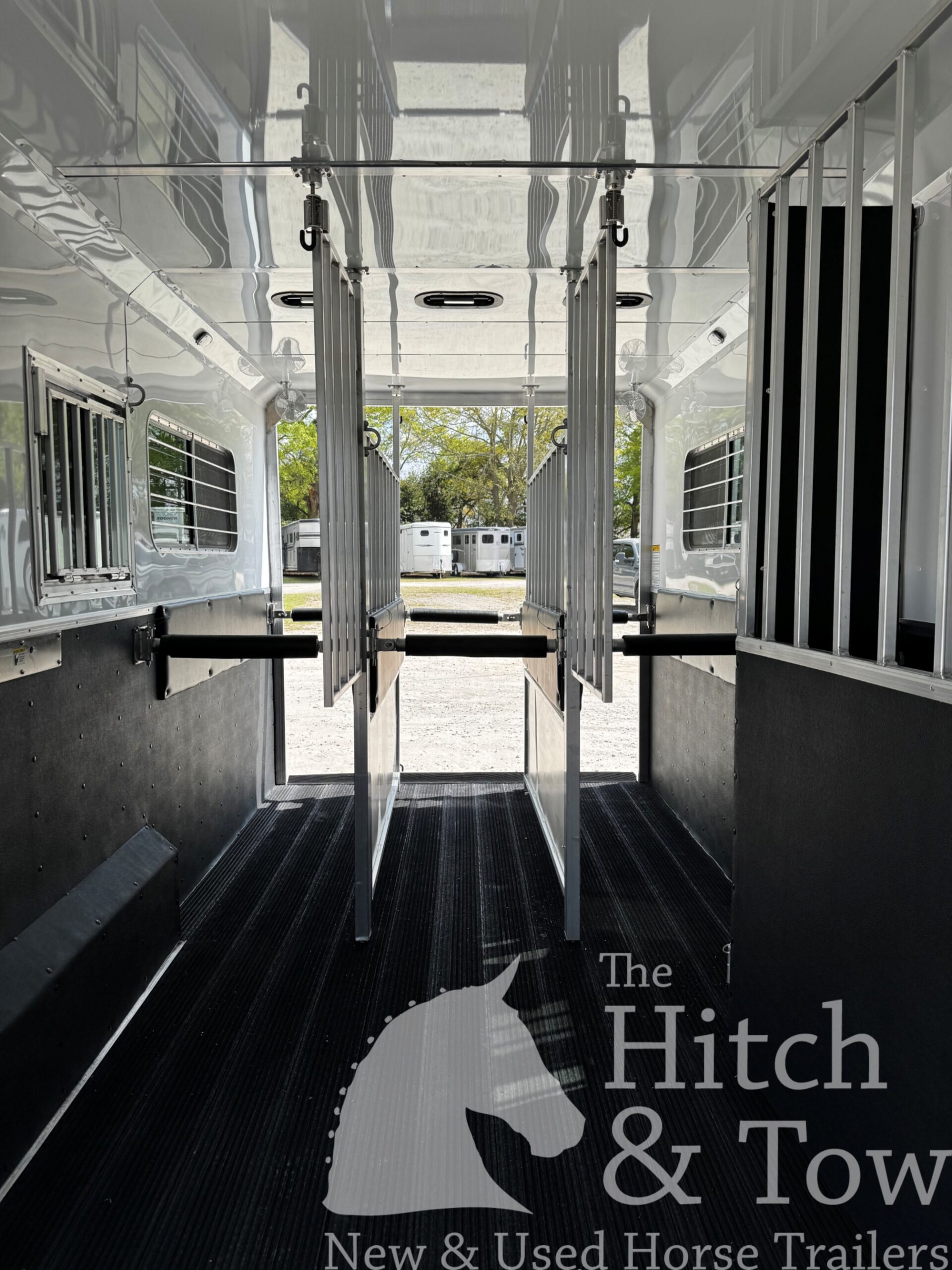 2026 KieferBilt Trailers 6-7 HORSE HEAD TO HEAD W/ MANY UPGRADES $79,900