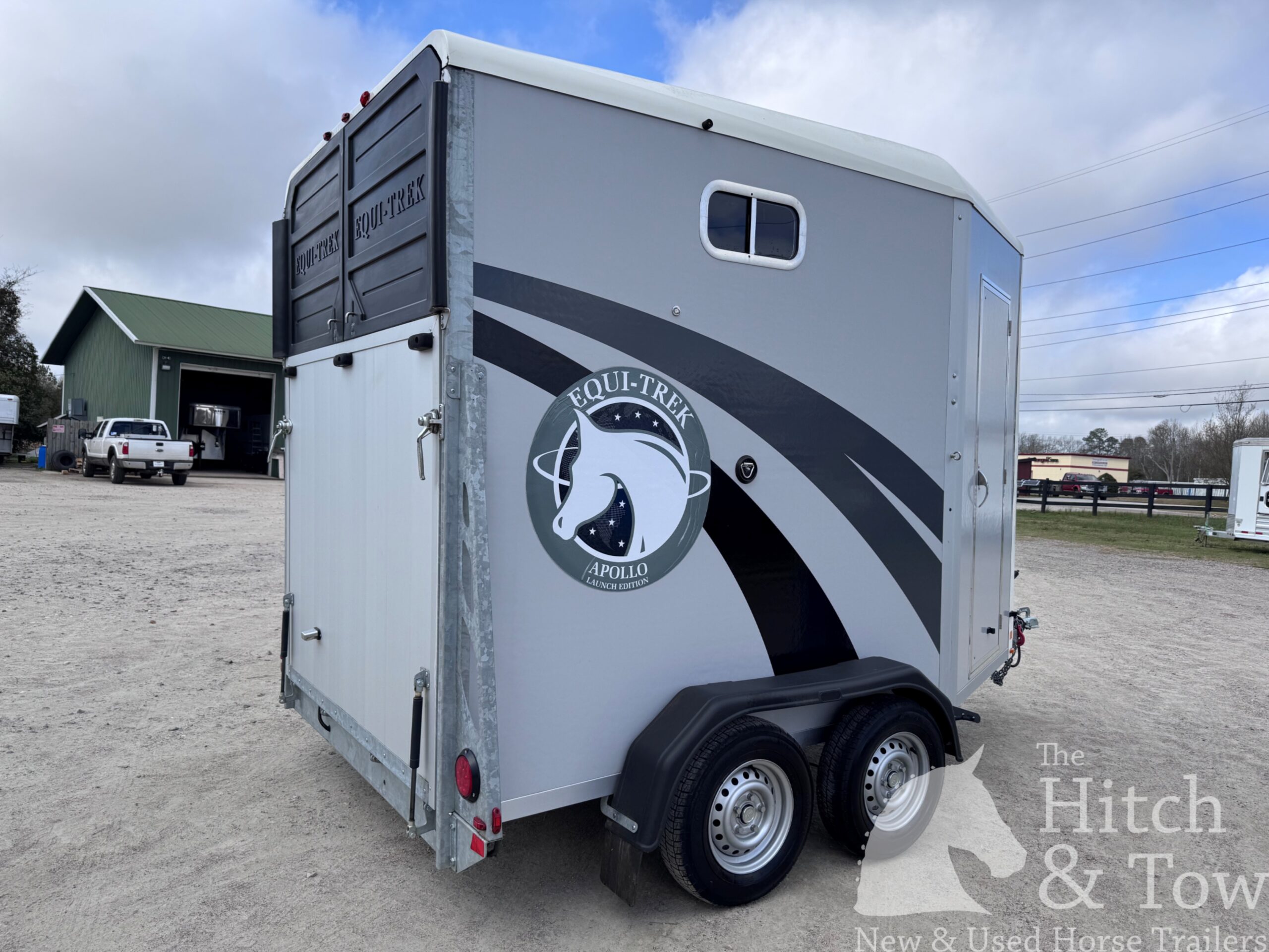 2022 MODEL EQUI-TREK 2 HORSE W/ SIDE RAMP! $13,900