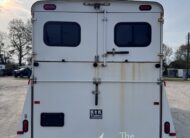 2019 Bee 4 HORSE SLANT LOAD GOOSENECK w/ DRESSING ROOM! $15,500