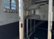 1994 FEATHERLTE 2 HORSE SLANT GOOSENECK W/ WEEKENDER! $10,500