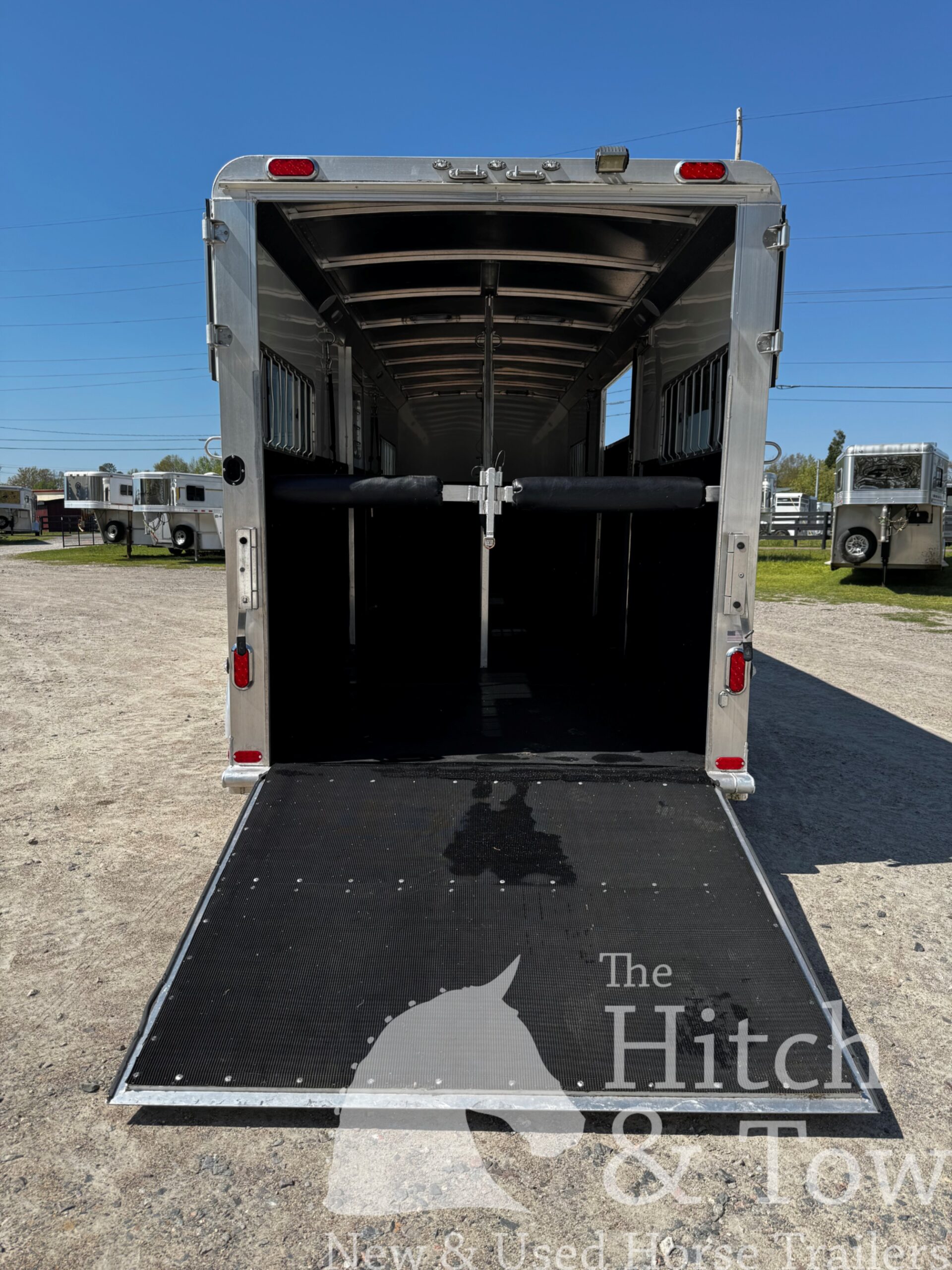 2021 4 STAR RUNABOUT 4 HORSE HEAD TO HEAD $45,900