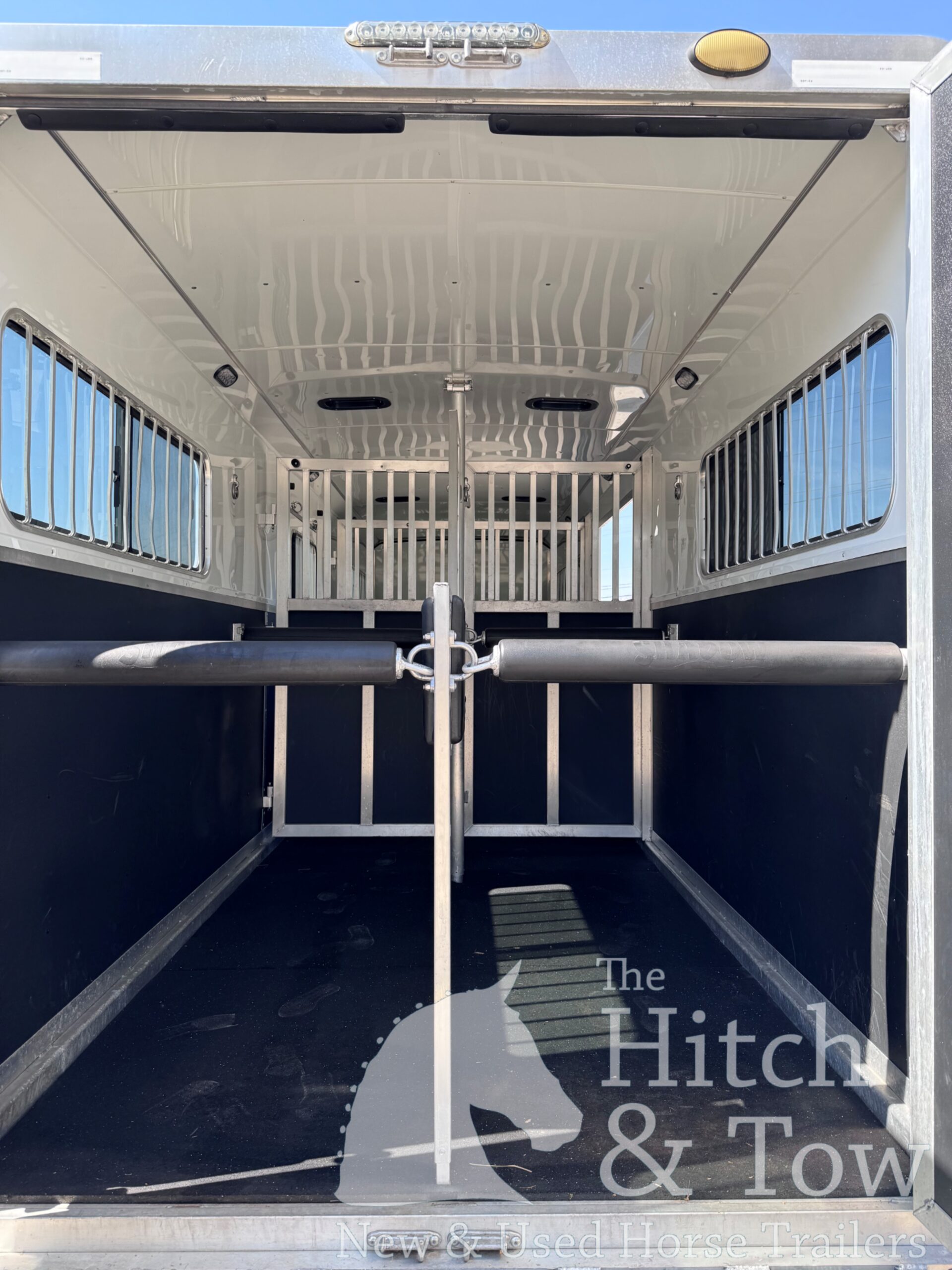 2019 SHADOW 4 HORSE HEAD TO HEAD W/ UPGRADES $36,900