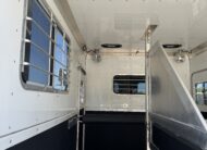 TOP OF THE LINE 2010 Eby 2 Horse Straight Load Bumper Pull $19,500