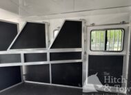 2022 SHADOW 3 HORSE SLANT LOAD LIVING QUARTERS TRAILER W/ UPGRADES! $39,000