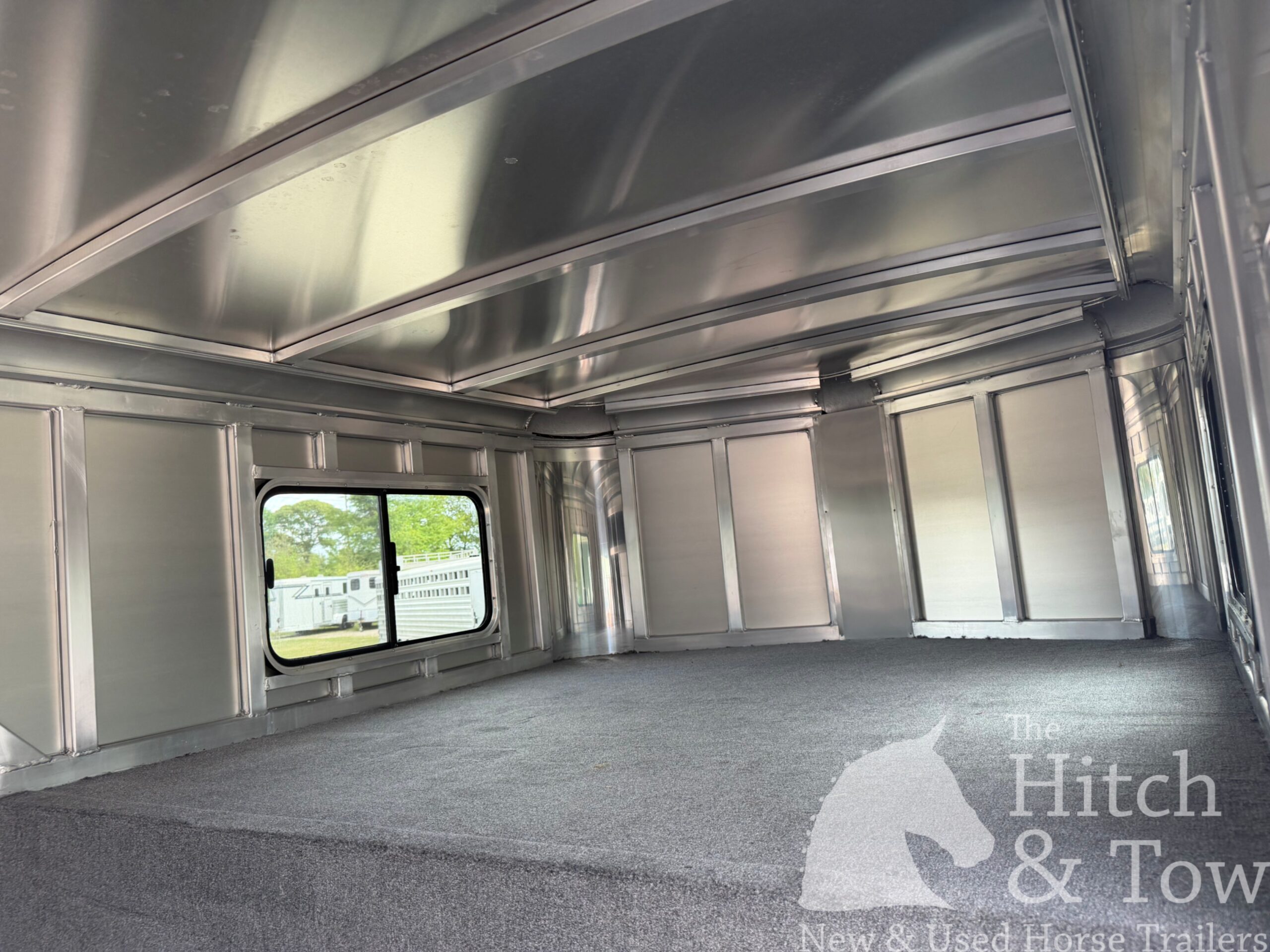 2026 SHADOW 2 HORSE GOOSENECK TRAILER $25,500