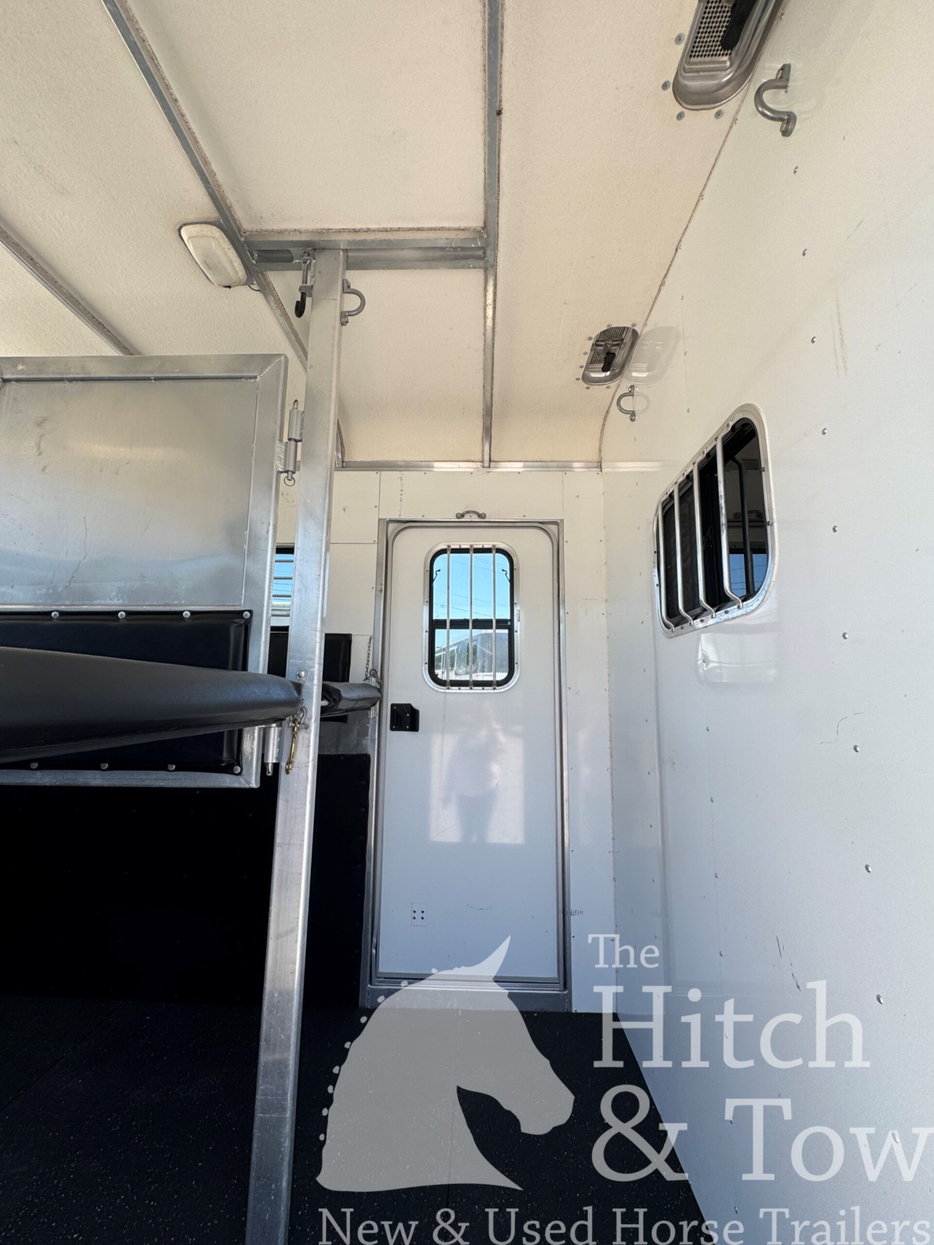 2014 GORE 2 HORSE BUMPER PULL $12,900