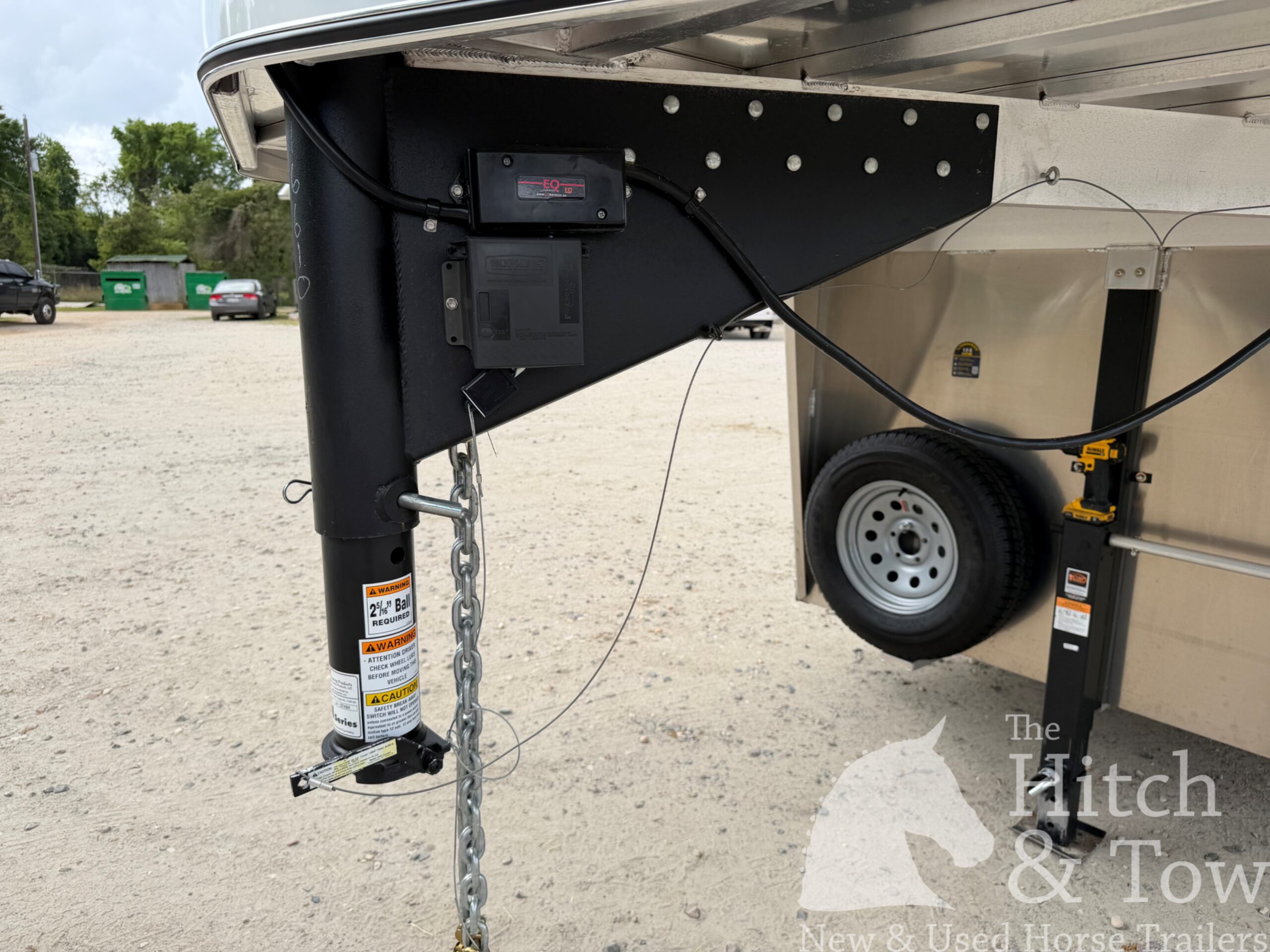 2026 SHADOW 2 HORSE GOOSENECK TRAILER $25,500