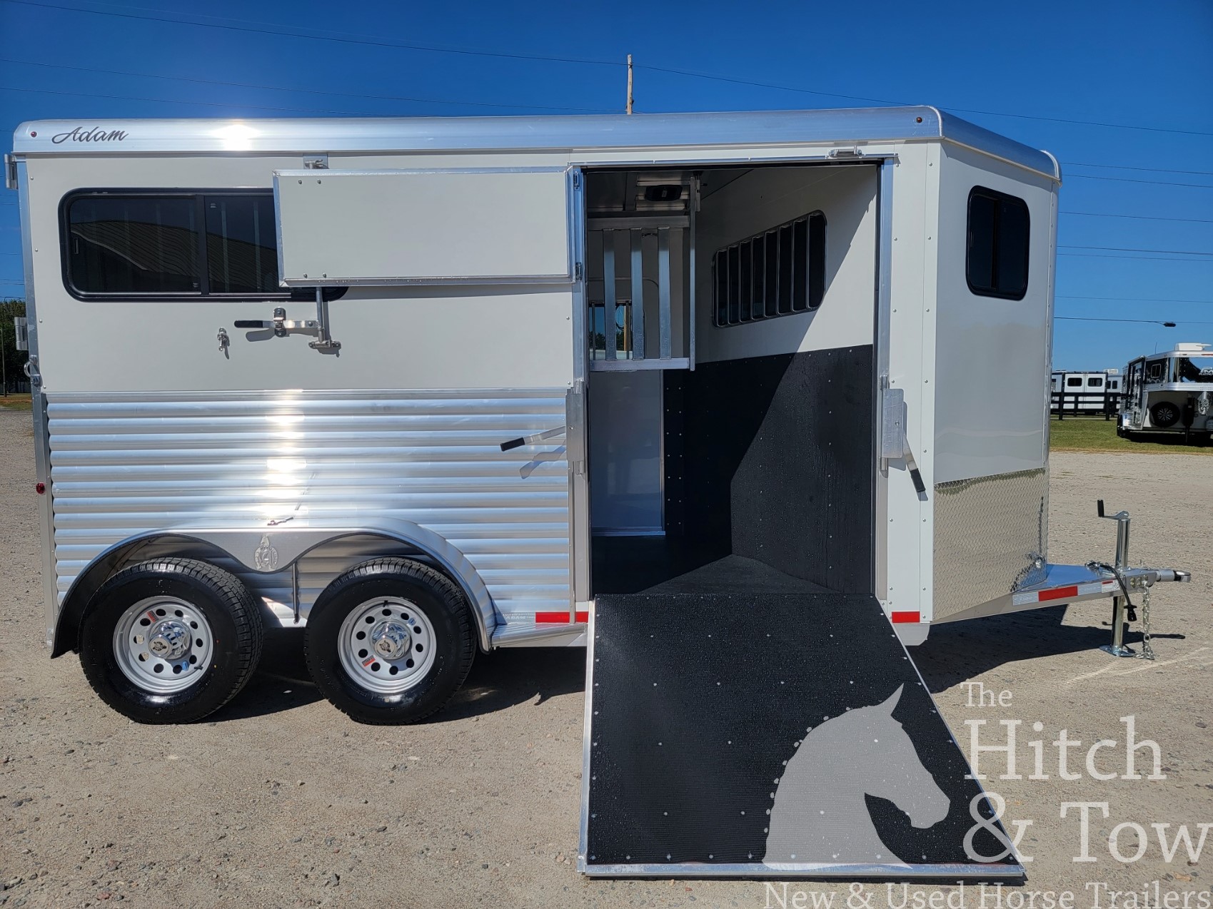 2026 ADAM JULITE 2 HORSE BUMPER PULL W/ SIDE RAMP $20,500