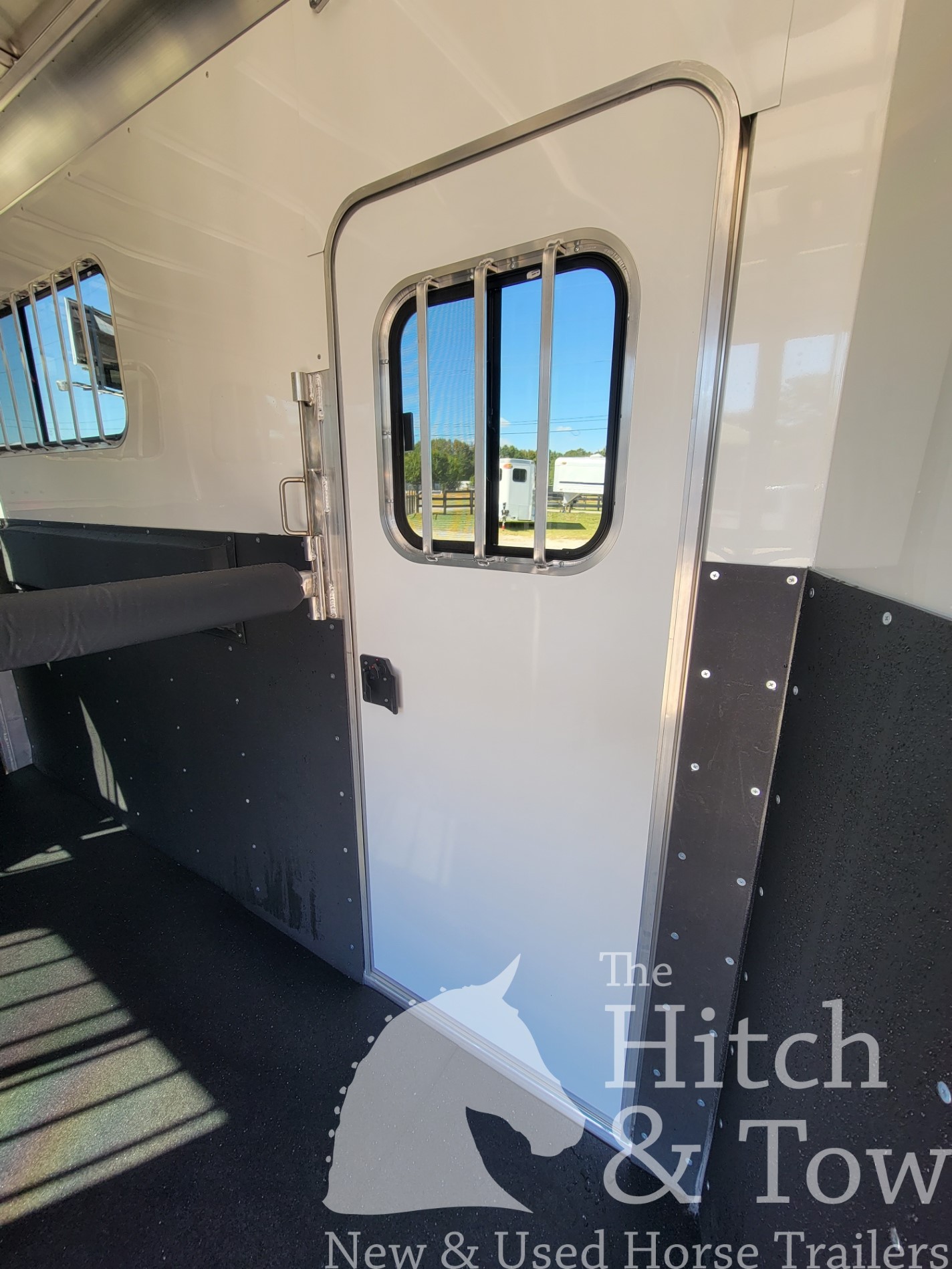 2026 ADAM JULITE 2 HORSE BUMPER PULL W/ SIDE RAMP $20,500