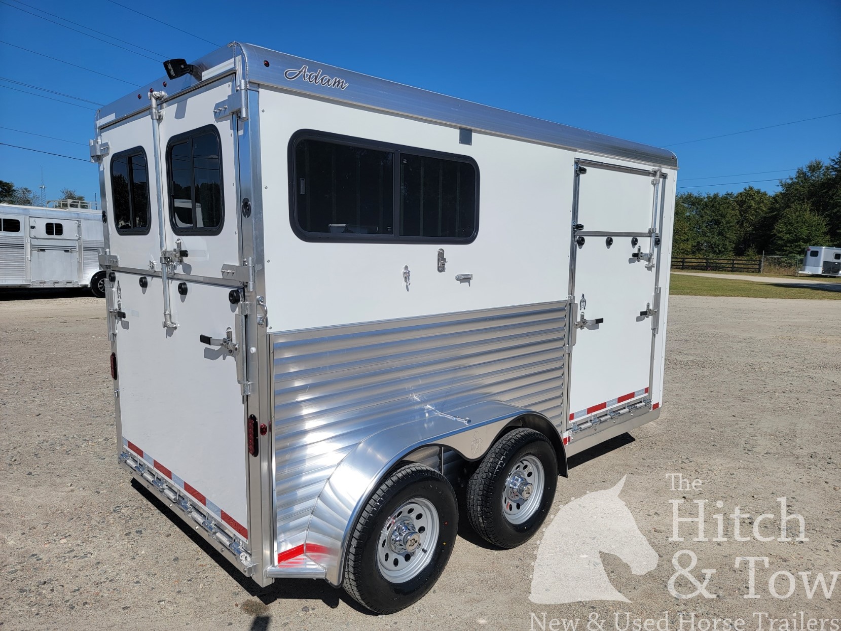 2026 ADAM JULITE 2 HORSE BUMPER PULL W/ SIDE RAMP $20,500