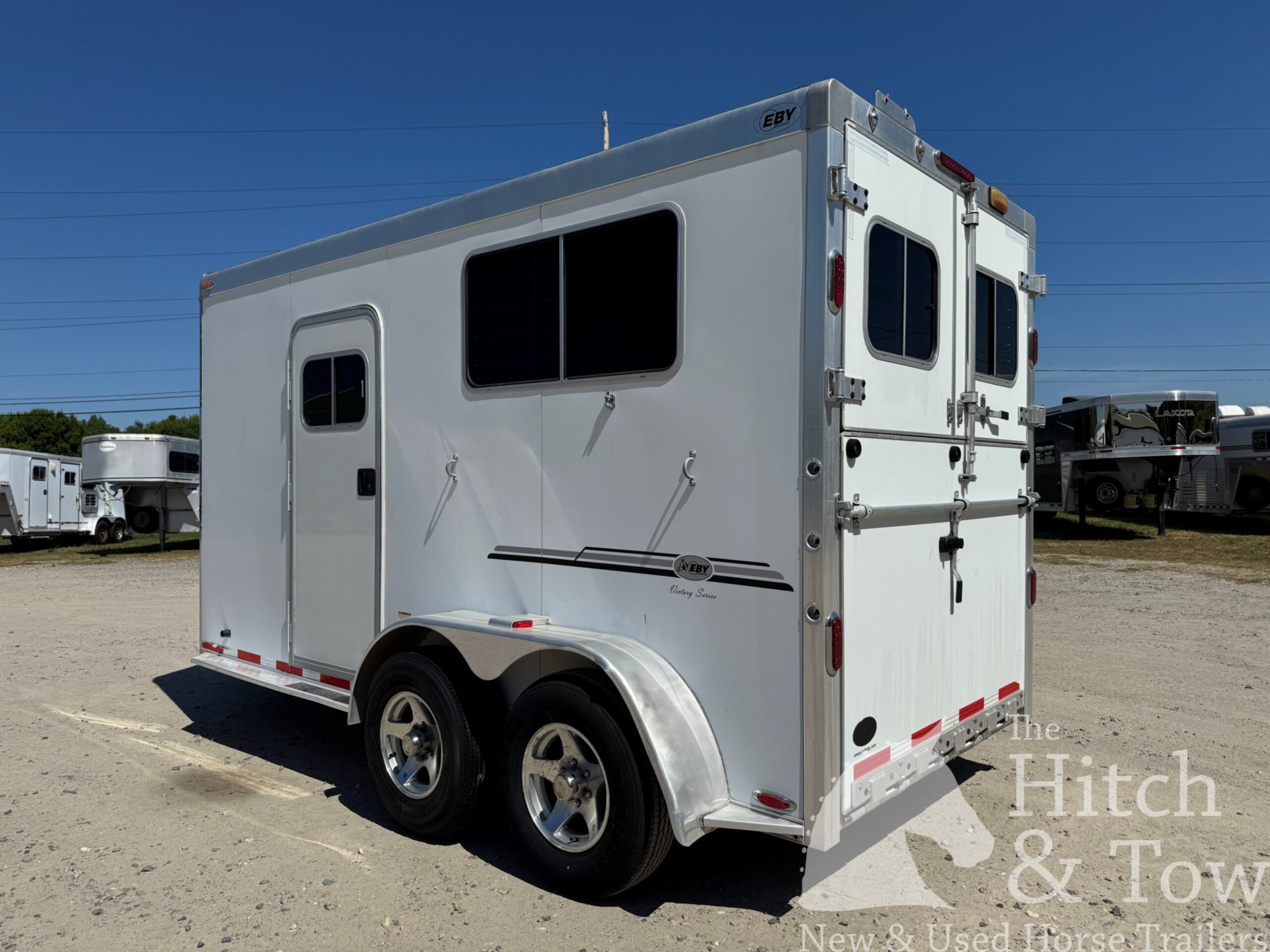 TOP OF THE LINE 2010 Eby 2 Horse Straight Load Bumper Pull $19,500