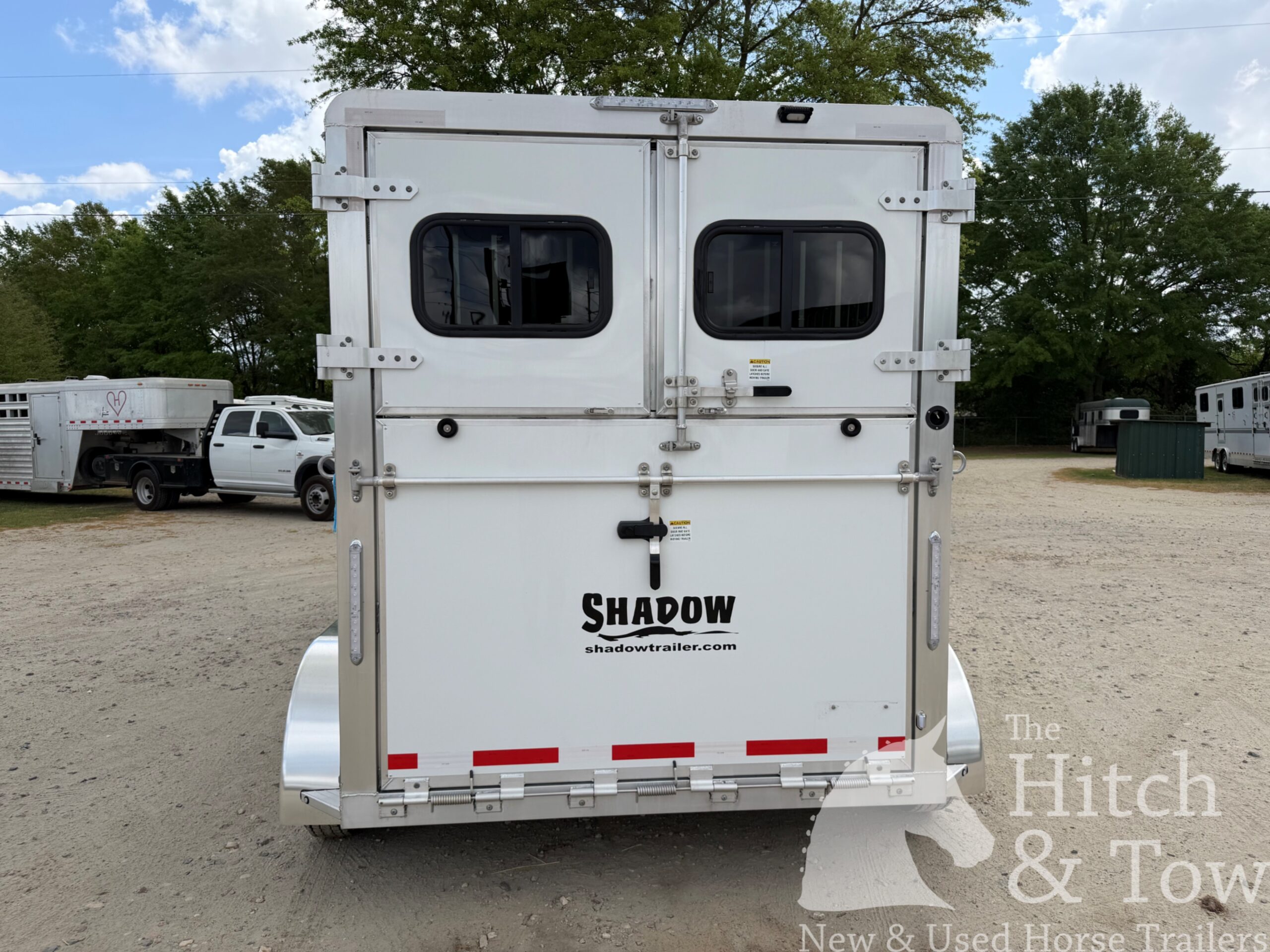2026 SHADOW 2 HORSE GOOSENECK TRAILER $25,500