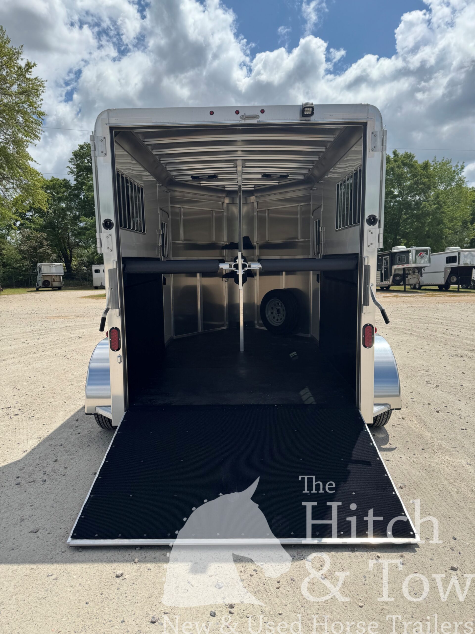 2026 ADAM JULITE 2 HORSE BUMPER PULL NO DRESSING ROOM $15,900