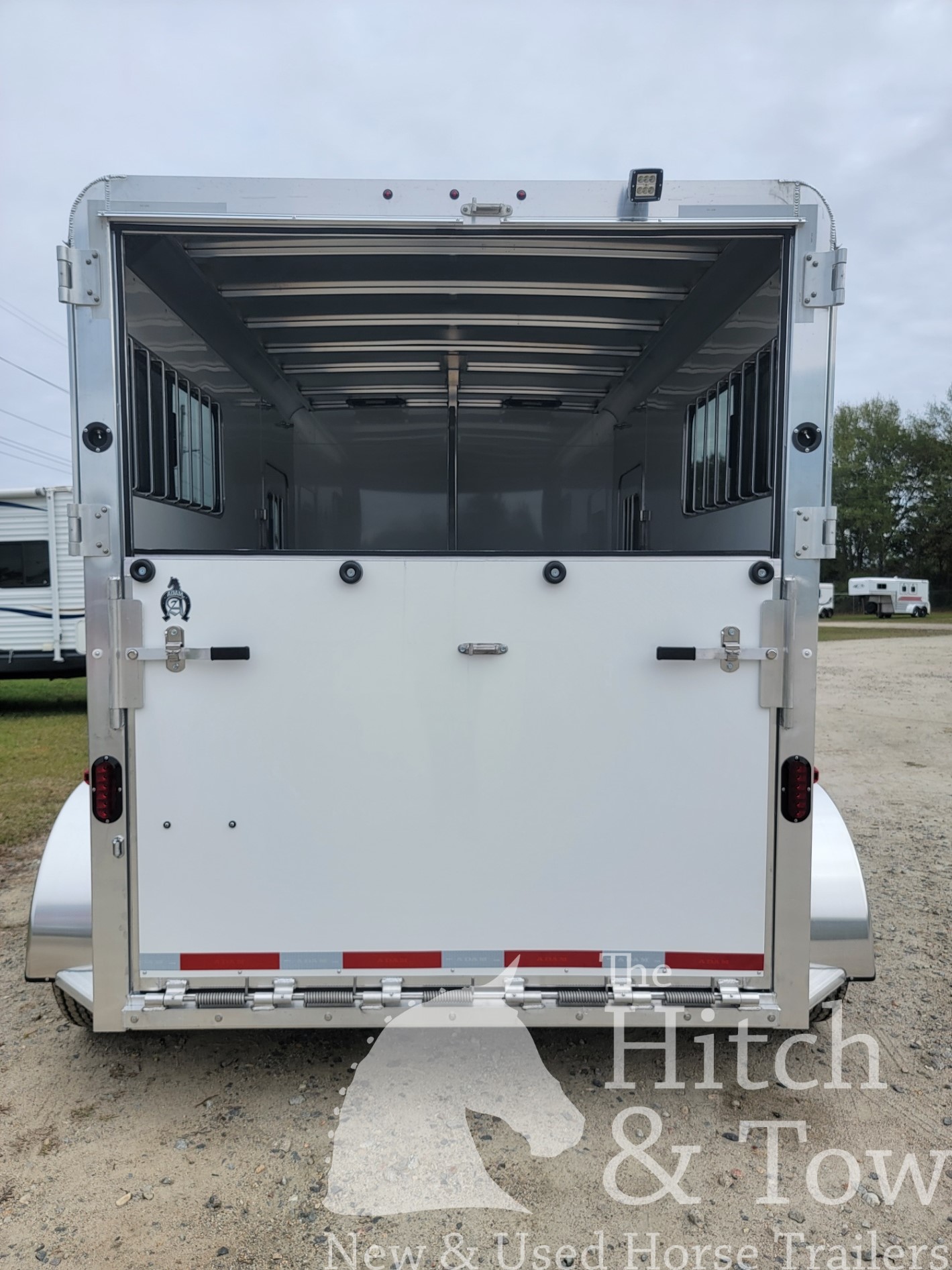 2026 ADAM 2 HORSE BUMPER PULL W/ DRESSING ROOM! $19,000