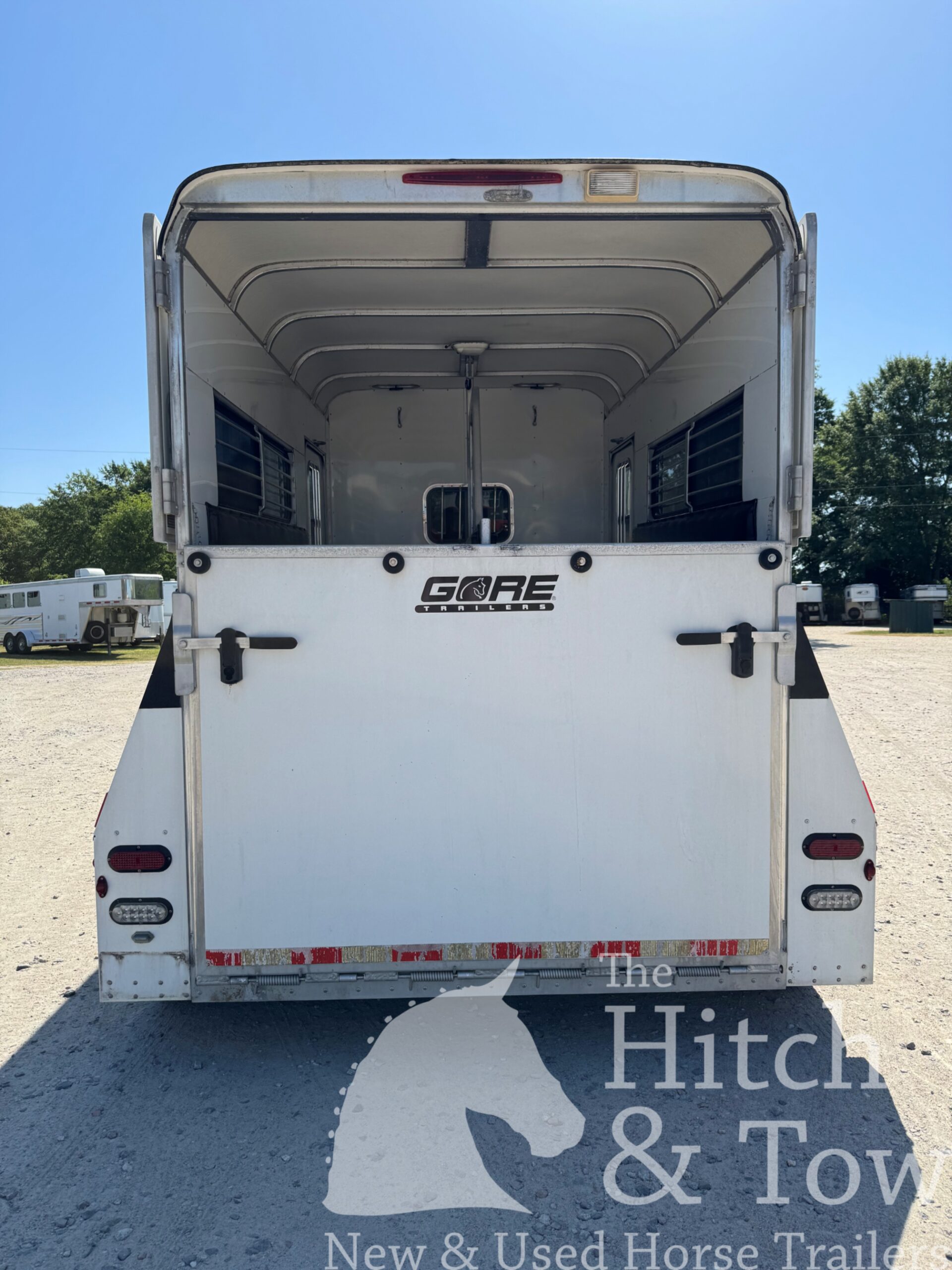 2014 GORE 2 HORSE BUMPER PULL $12,900
