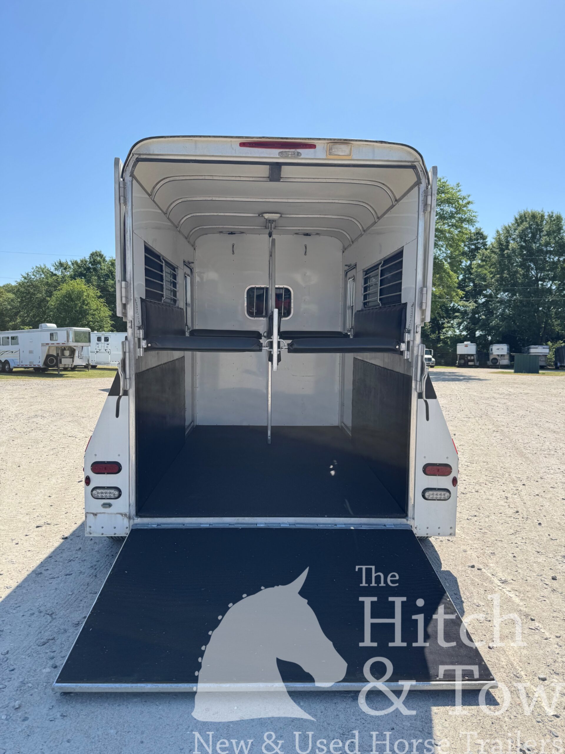 2014 GORE 2 HORSE BUMPER PULL $12,900