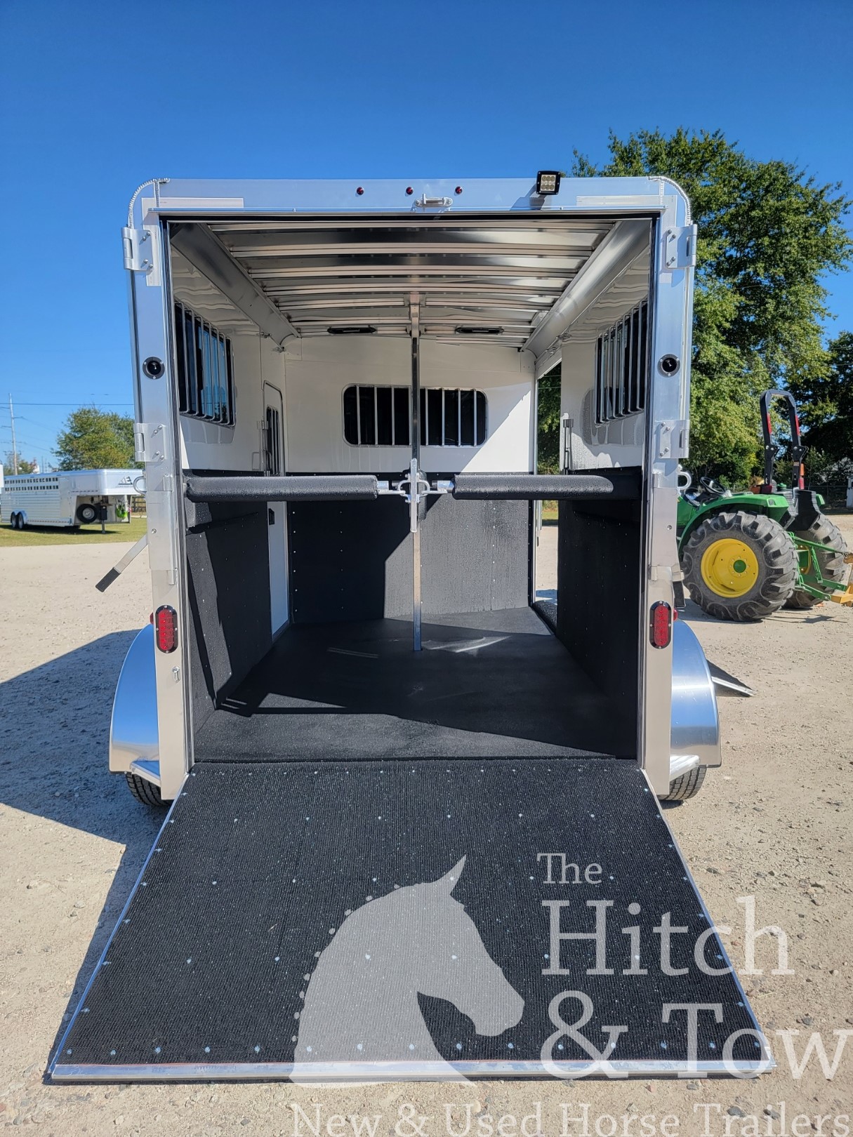 2026 ADAM JULITE 2 HORSE BUMPER PULL W/ SIDE RAMP $20,500