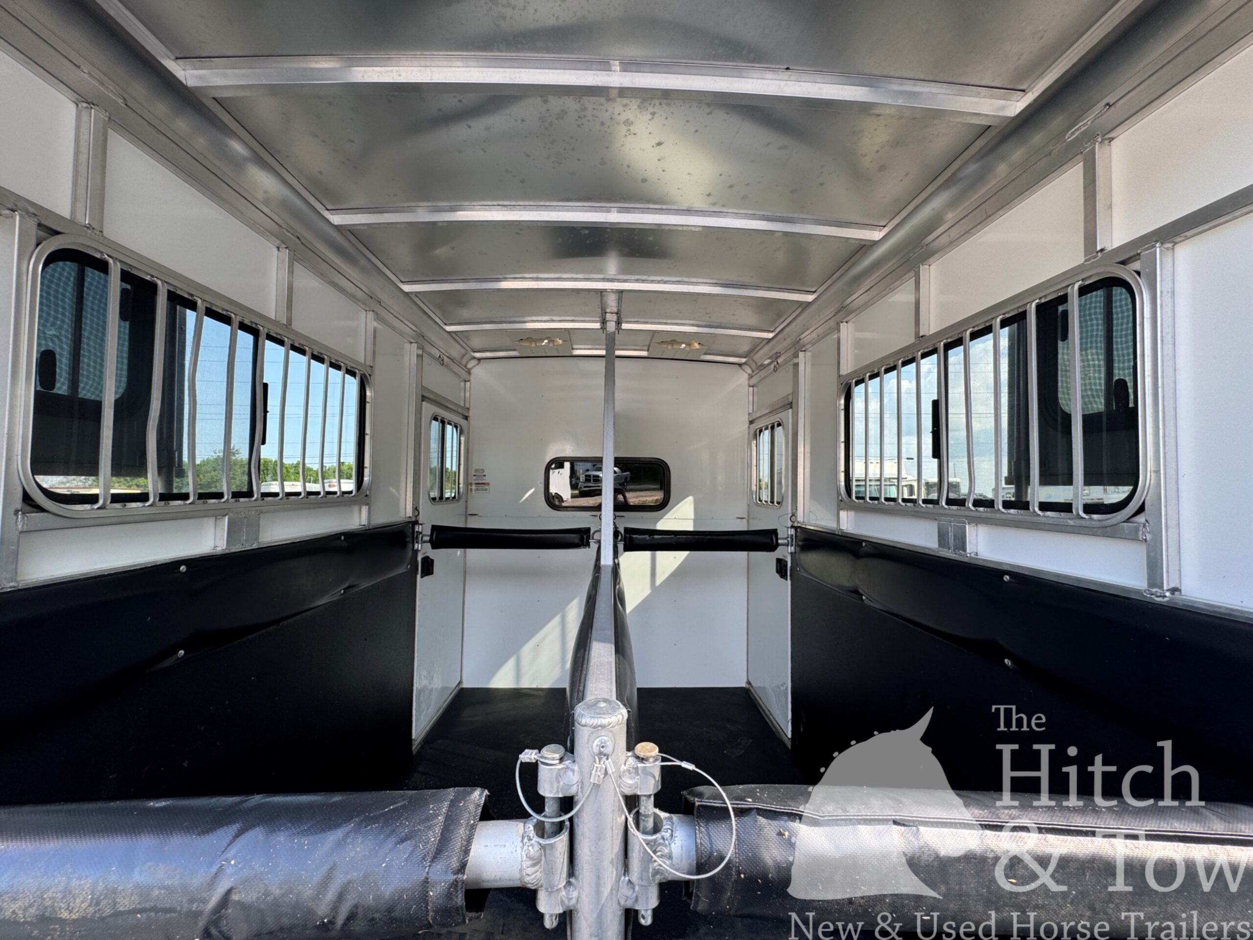 2021 SUNDOWNER CHARTER TRAILER SE $19,900