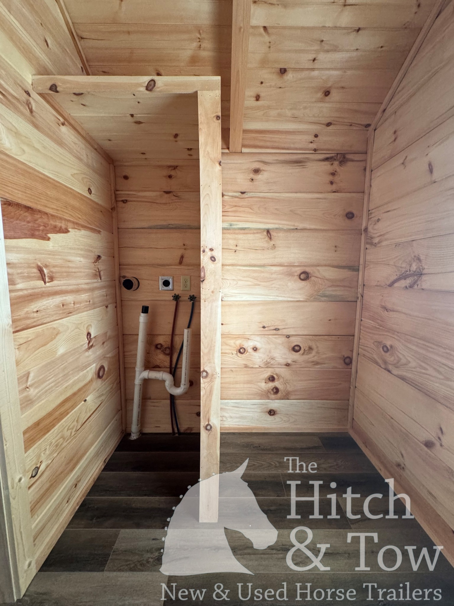 TWO BEDROOM RESORT BLUECHIP CABIN $89,900