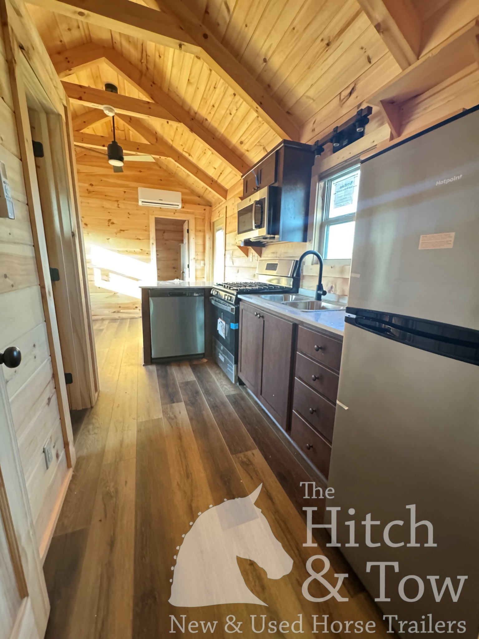 TWO BEDROOM RESORT BLUECHIP CABIN $89,900